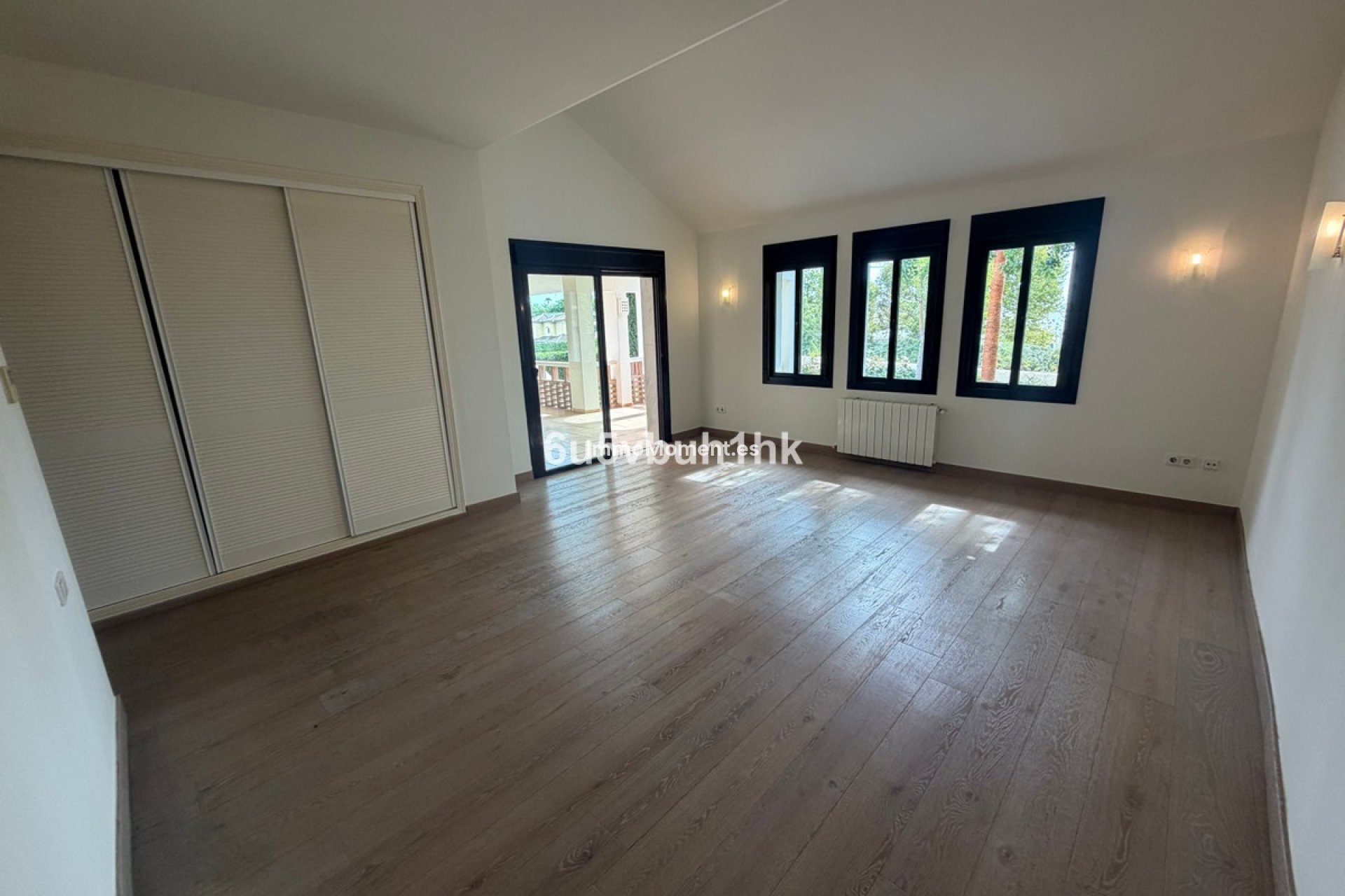 Reventa - Villa independiente - Estepona  - Estepona Centro