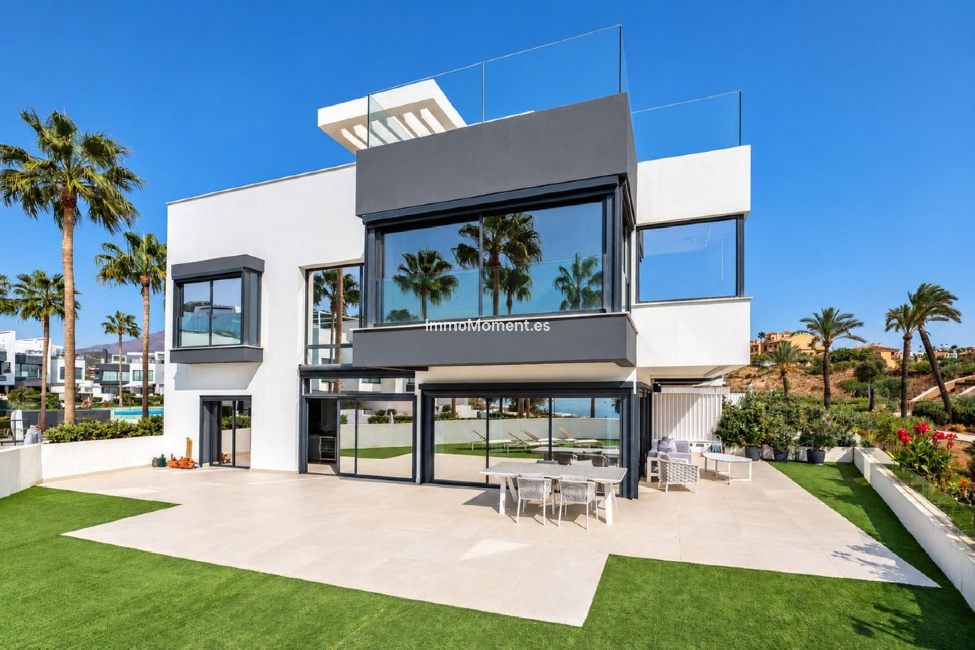 Reventa - Villa independiente - Estepona  - Estepona Centro