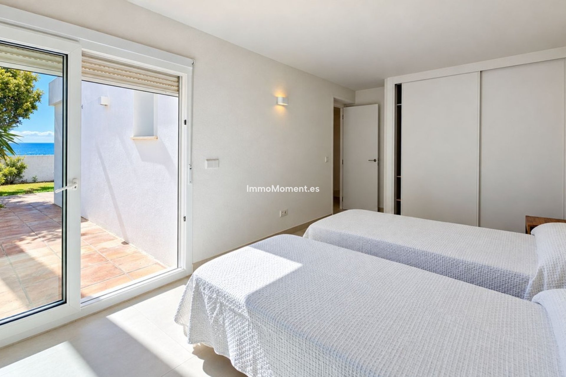 Reventa - Villa independiente - Estepona  - Estepona Centro