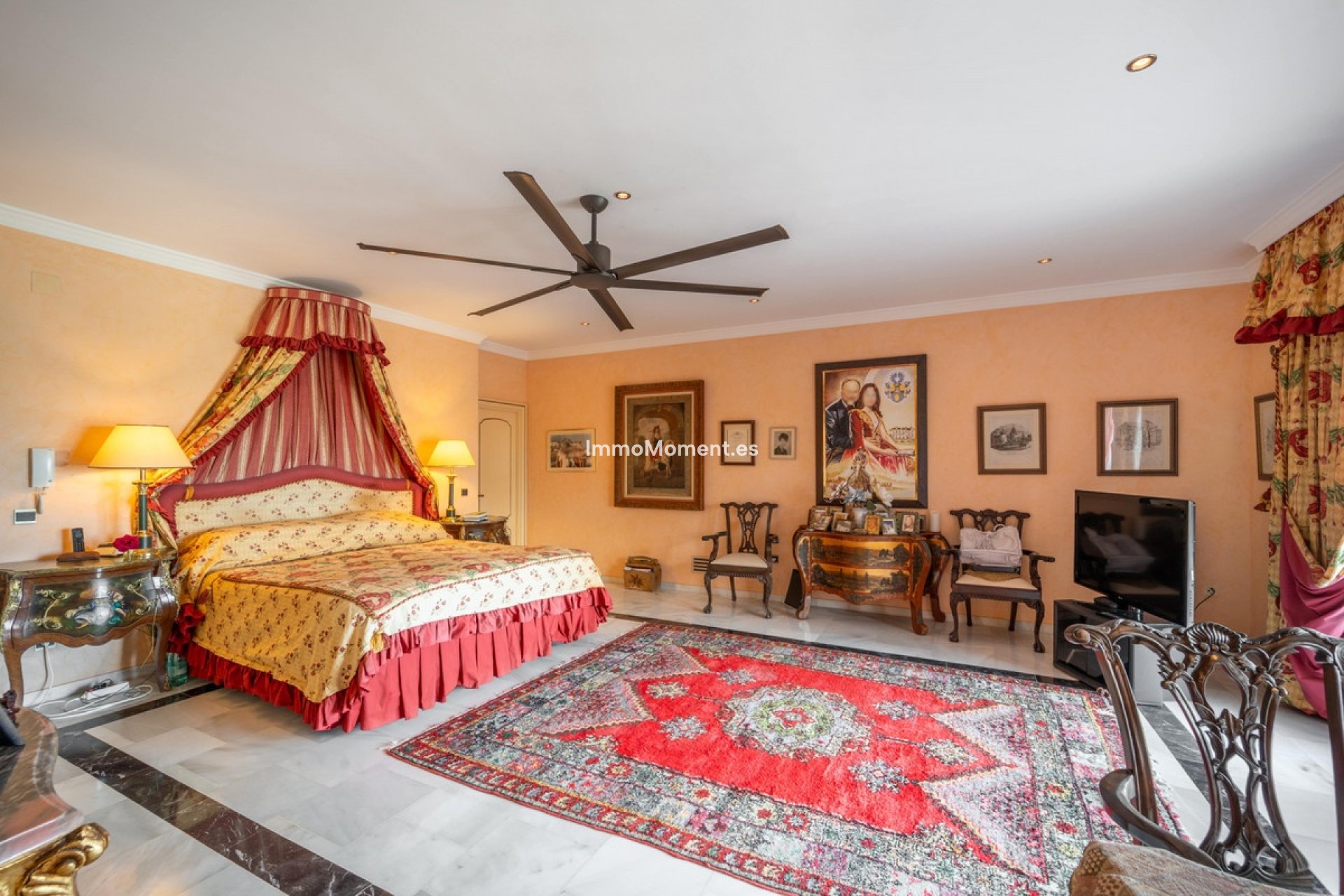 Reventa - Villa independiente - Estepona  - Estepona Centro