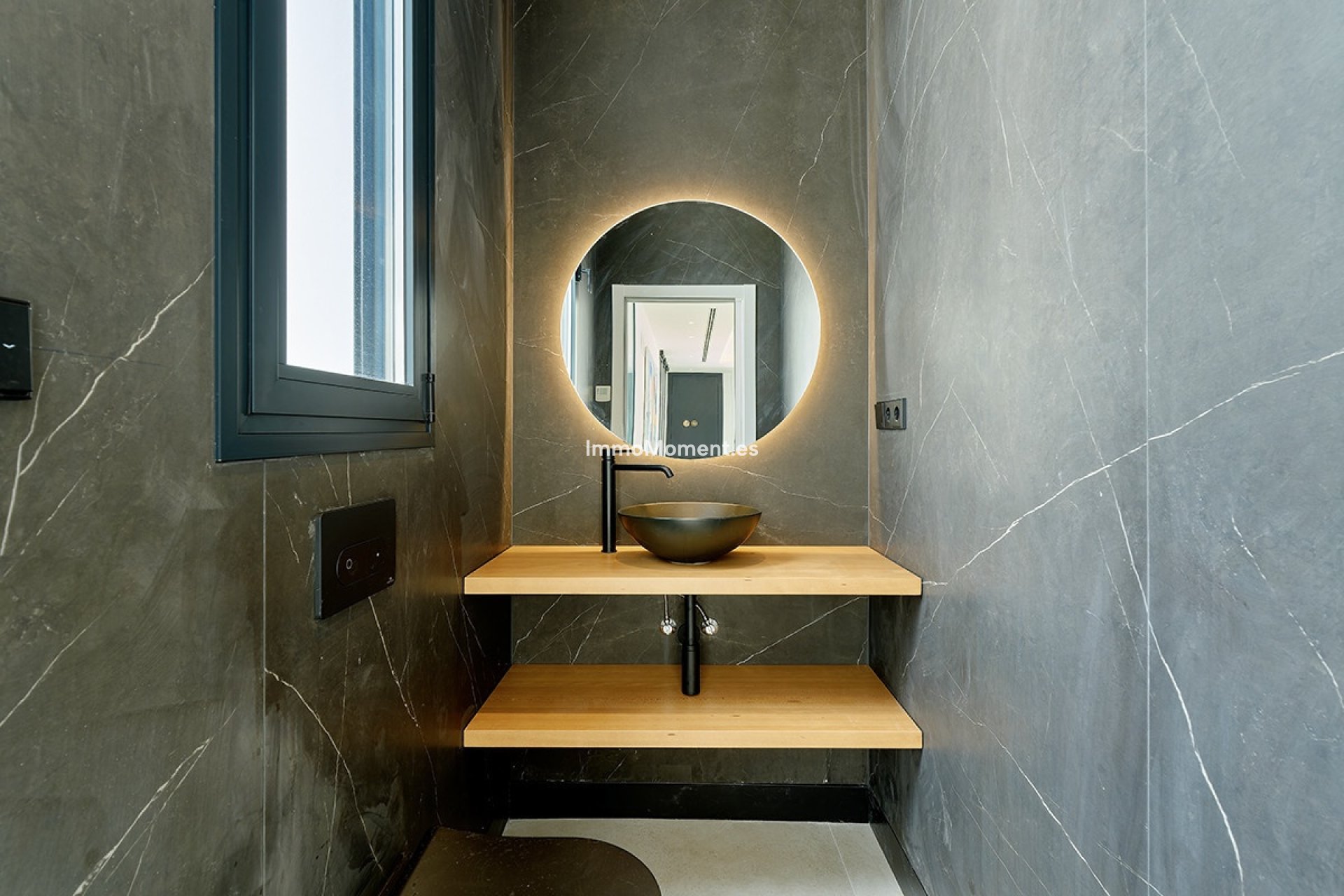 Reventa - Villa independiente - Estepona  - Estepona Centro