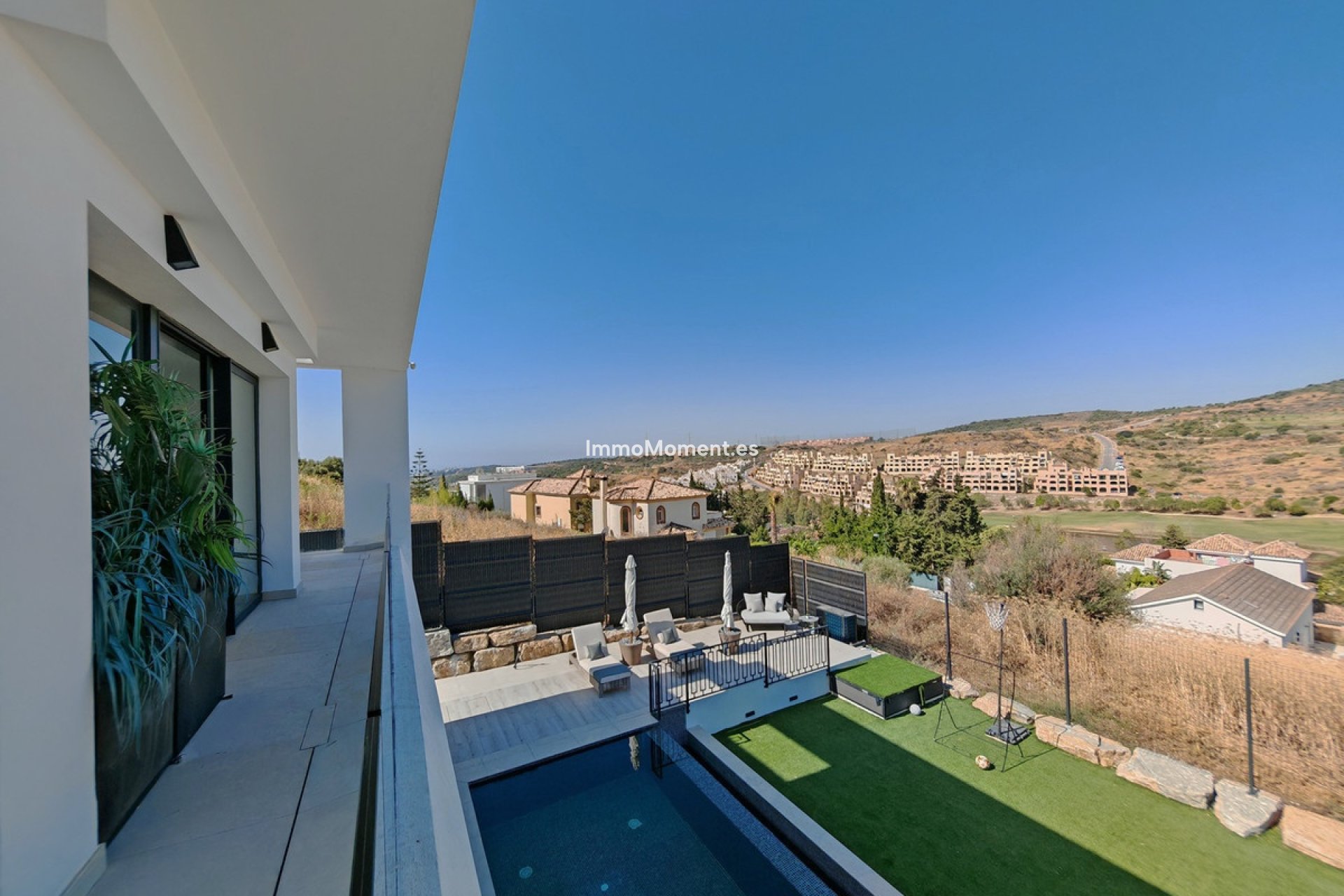 Reventa - Villa independiente - Estepona  - Estepona Centro