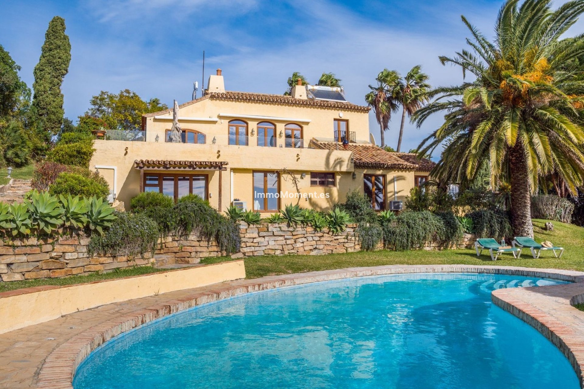 Reventa - Villa independiente - Estepona  - Estepona Centro