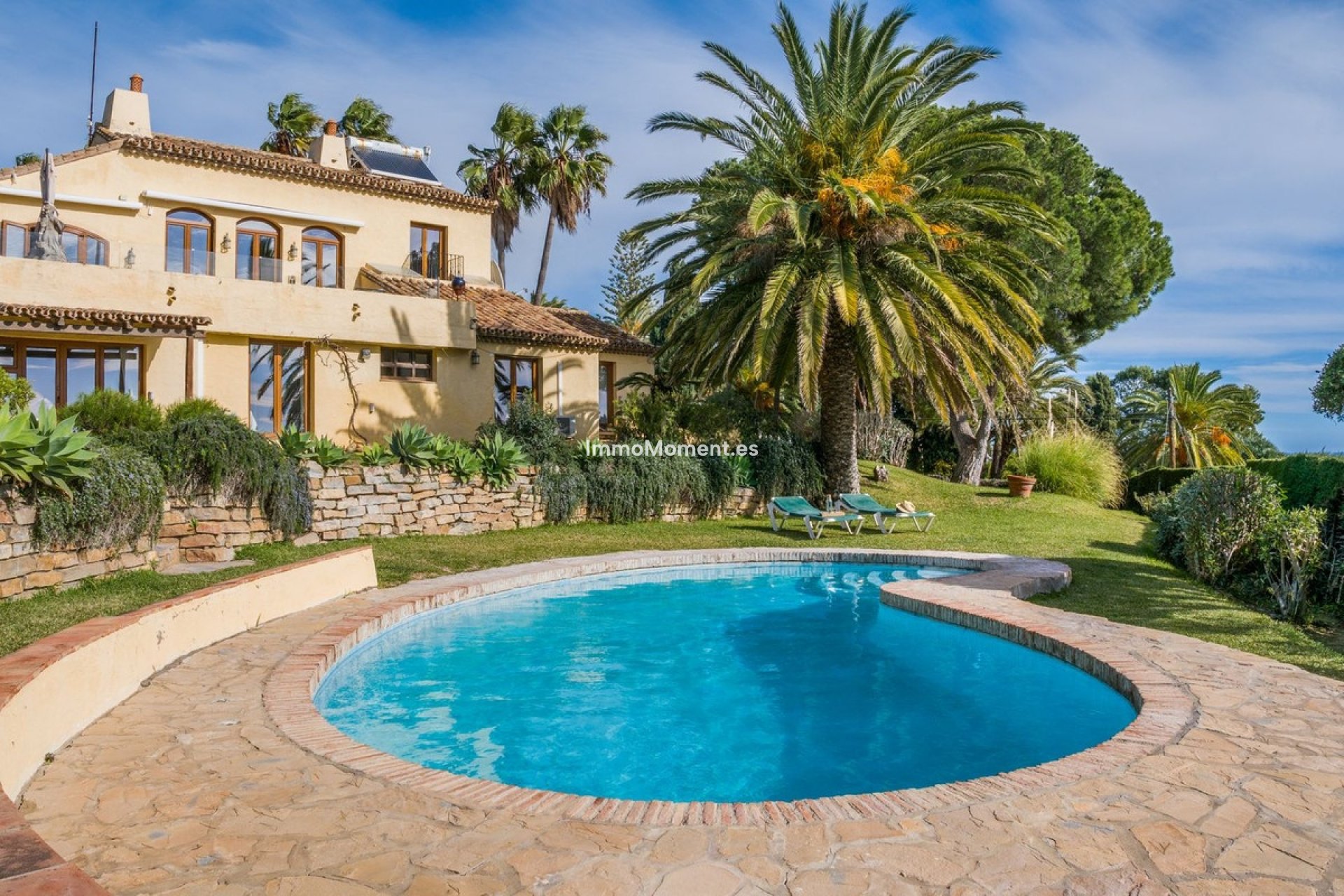 Reventa - Villa independiente - Estepona  - Estepona Centro