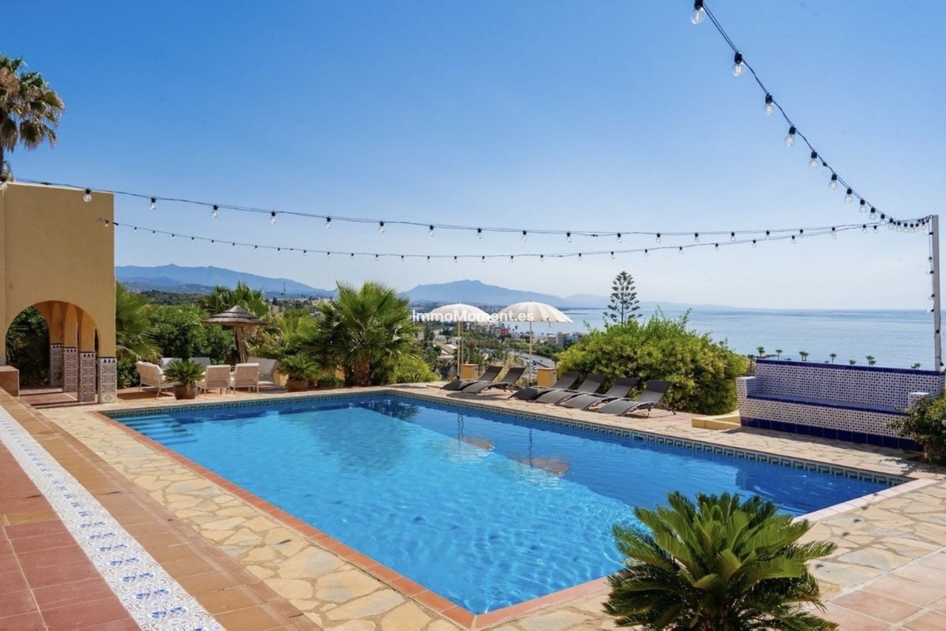 Reventa - Villa independiente - Estepona  - Estepona Centro
