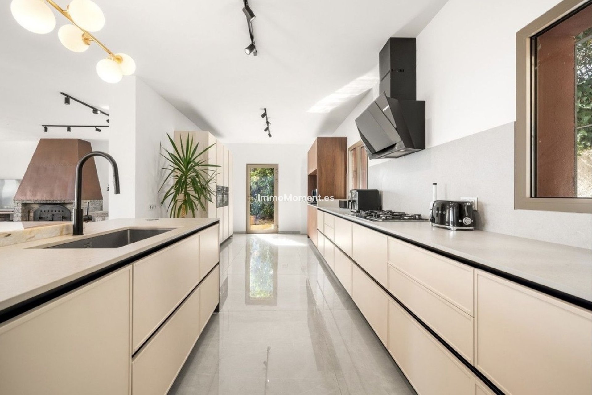 Reventa - Villa independiente - Estepona  - Estepona Centro