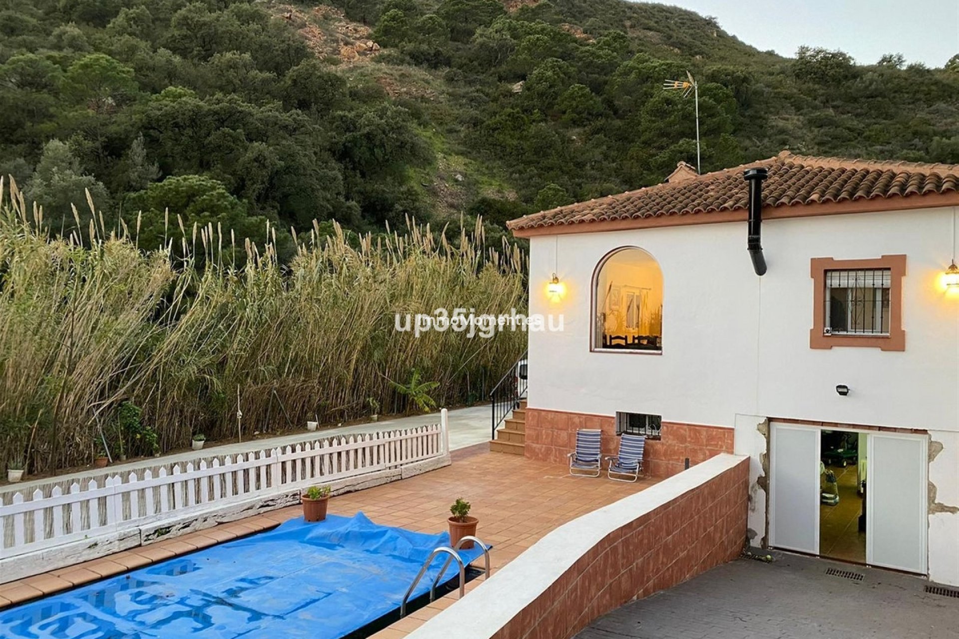 Reventa - Villa independiente - Estepona  - Estepona Centro