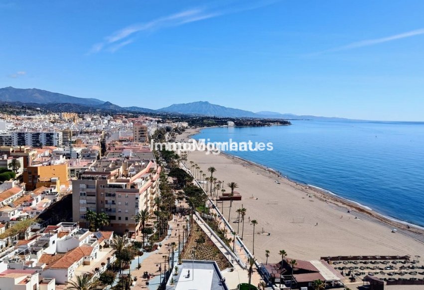 Reventa - Villa independiente - Estepona  - Estepona Centro