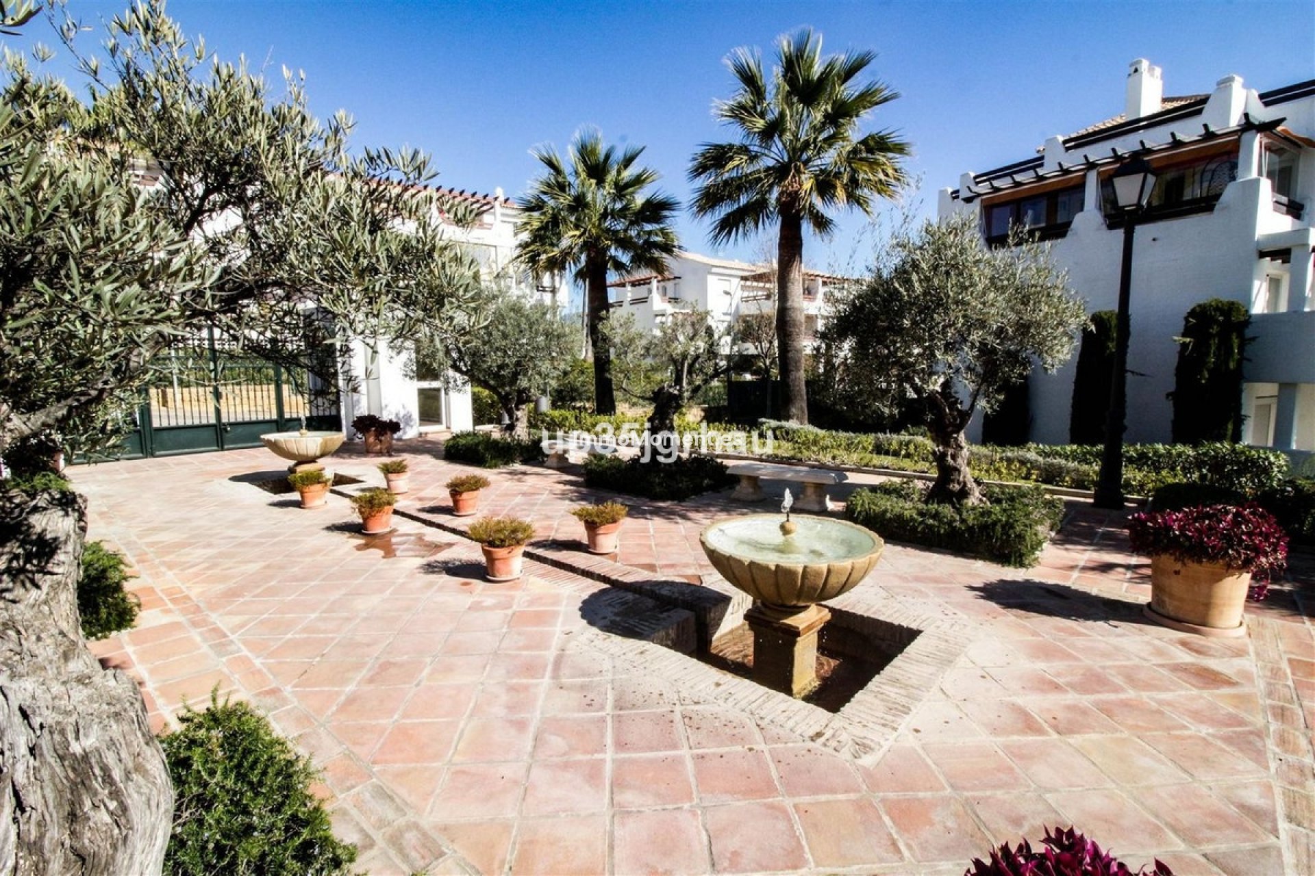 Reventa - Villa independiente - Estepona  - Estepona Centro