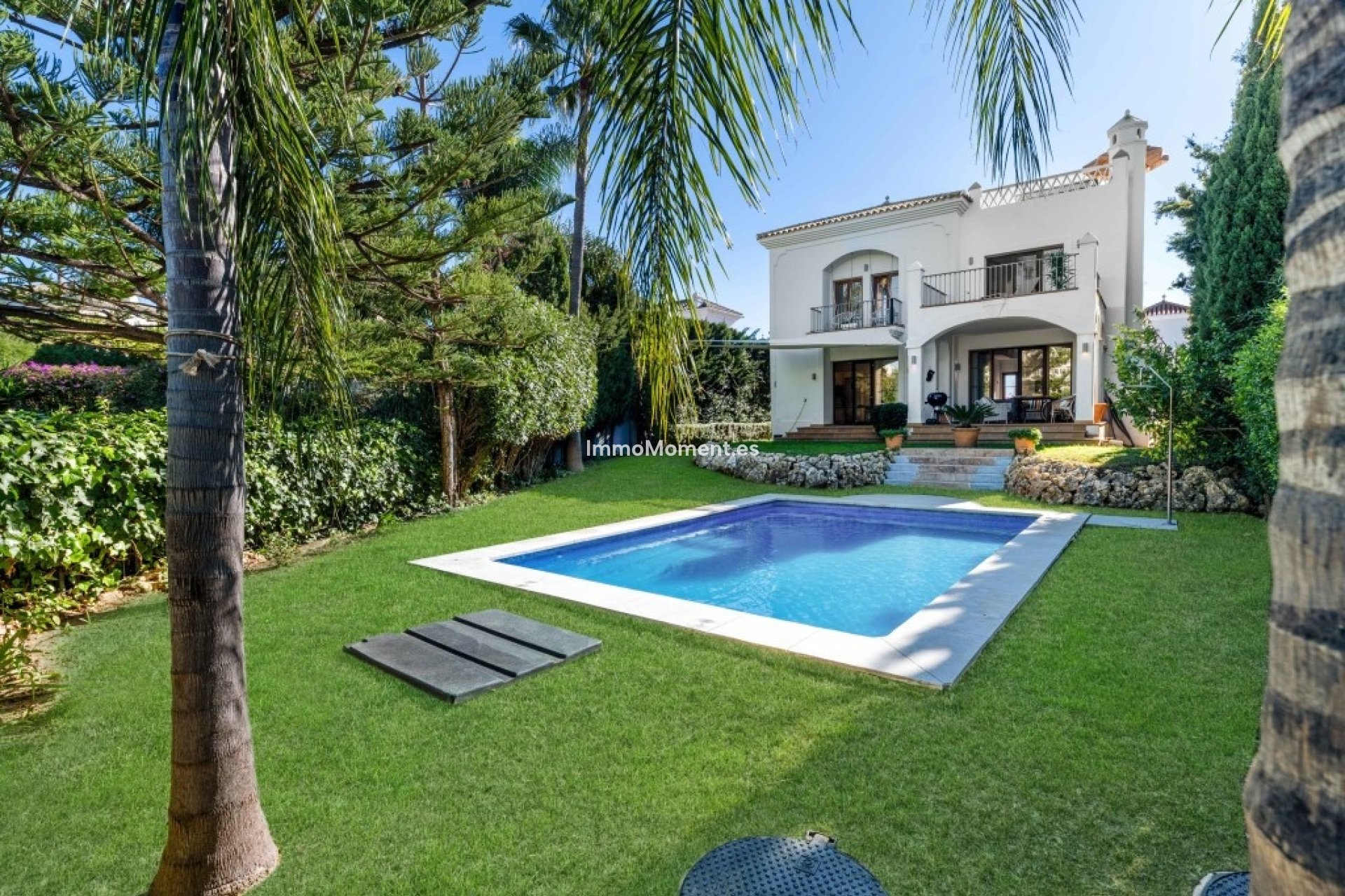 Reventa - Villa independiente - Estepona  - Estepona Centro