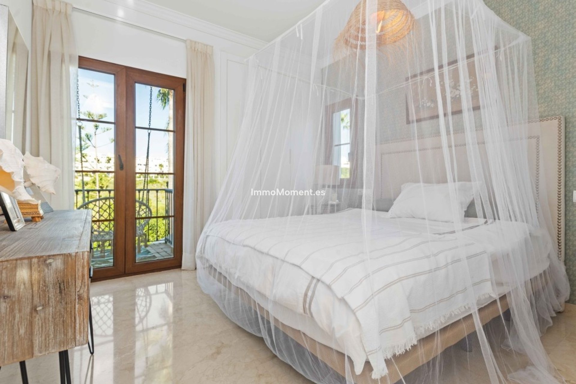 Reventa - Villa independiente - Estepona  - Estepona Centro