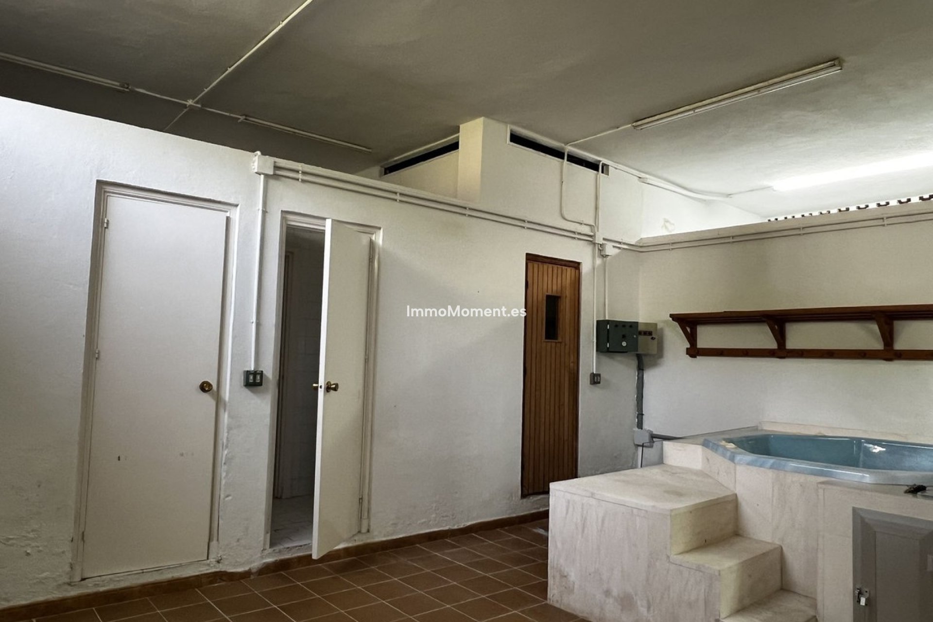 Reventa - Villa independiente - Estepona  - Estepona Centro