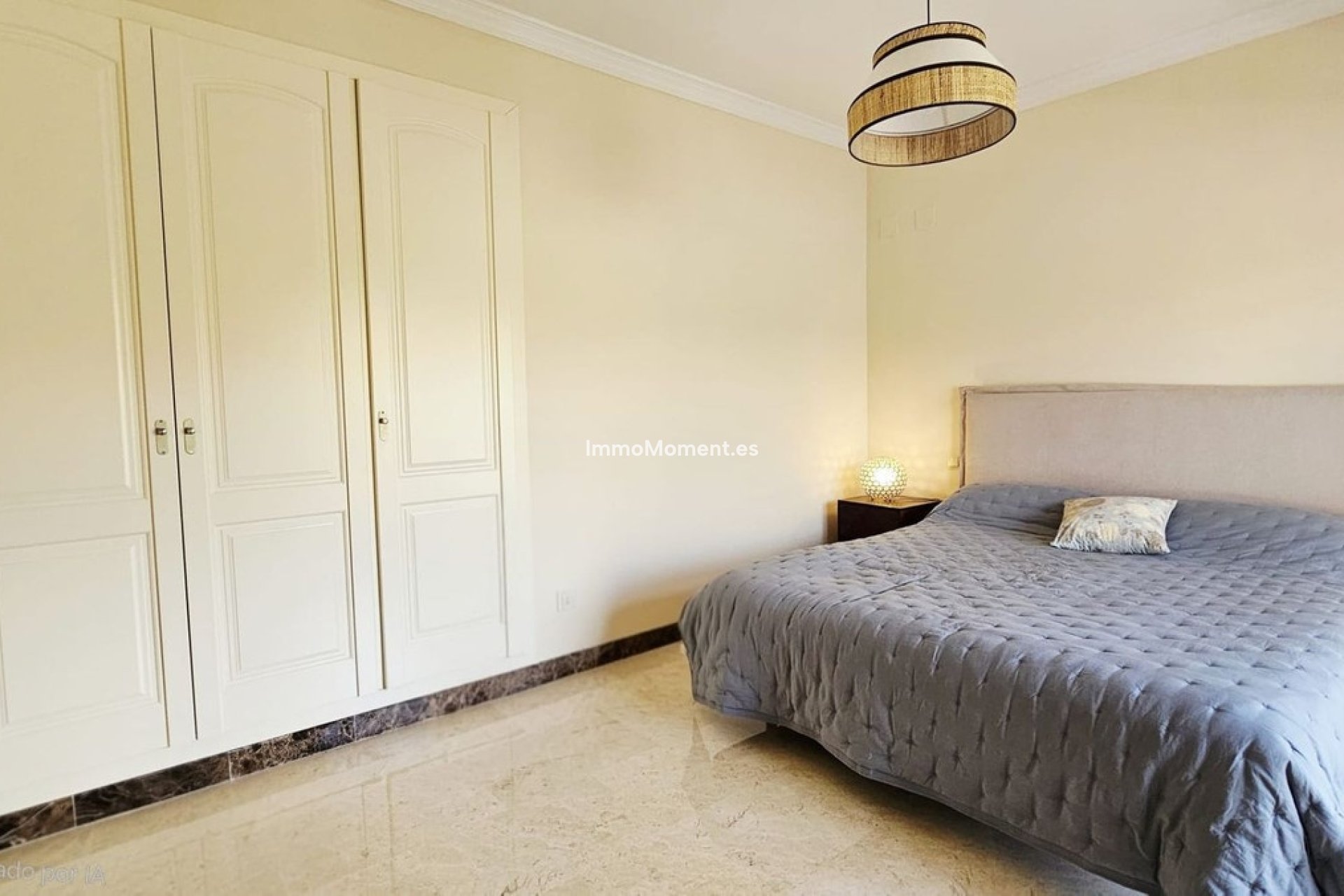 Reventa - Villa independiente - Estepona  - Estepona Centro