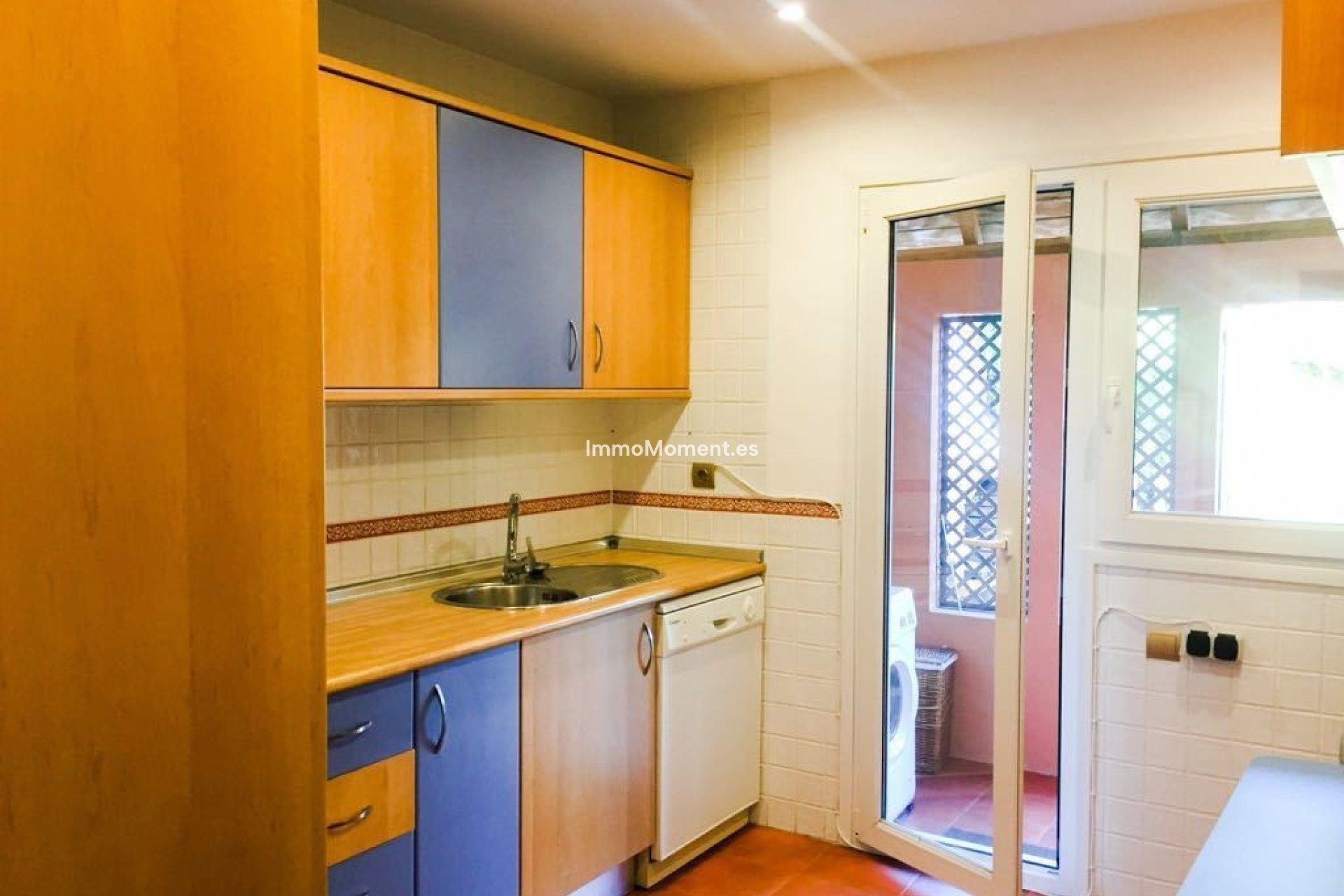 Reventa - Villa independiente - Estepona  - Estepona Centro