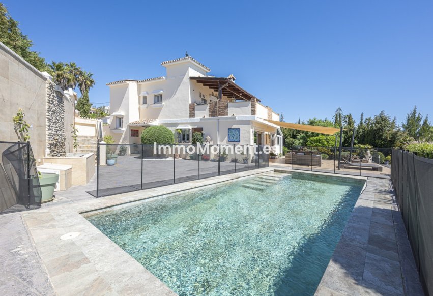 Reventa - Villa independiente - Estepona  - Estepona Centro