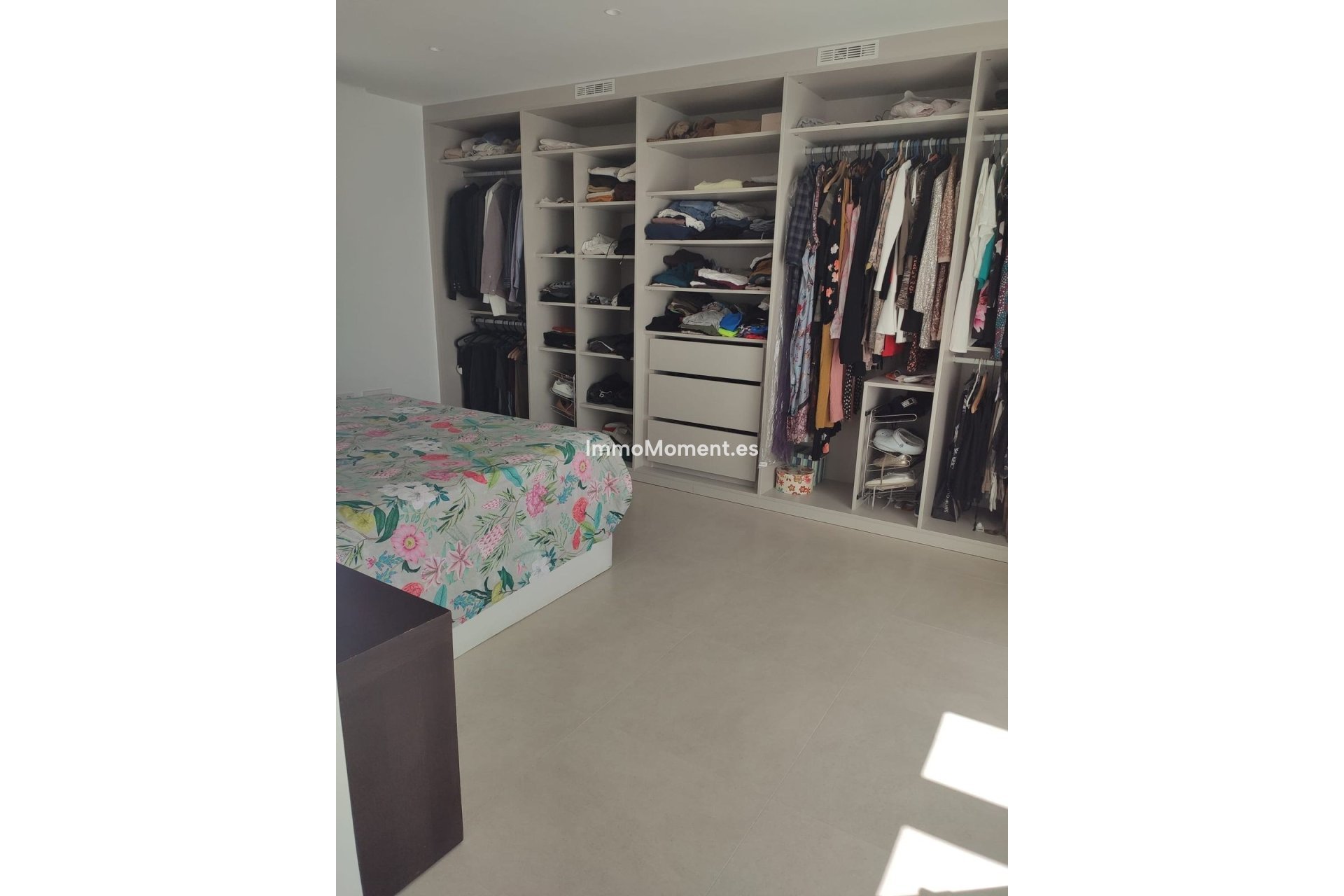 Reventa - Villa independiente - Estepona  - Estepona Centro