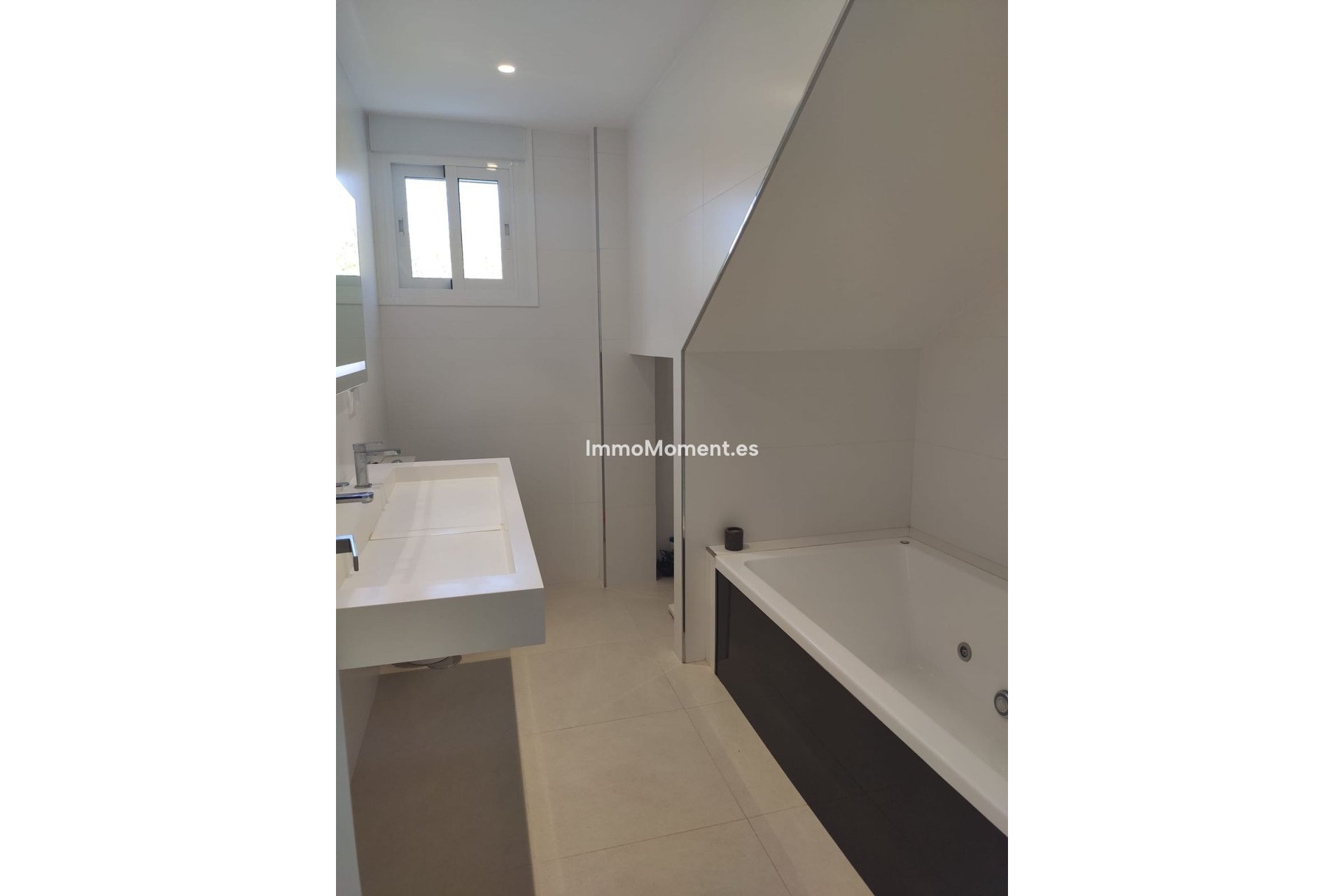 Reventa - Villa independiente - Estepona  - Estepona Centro