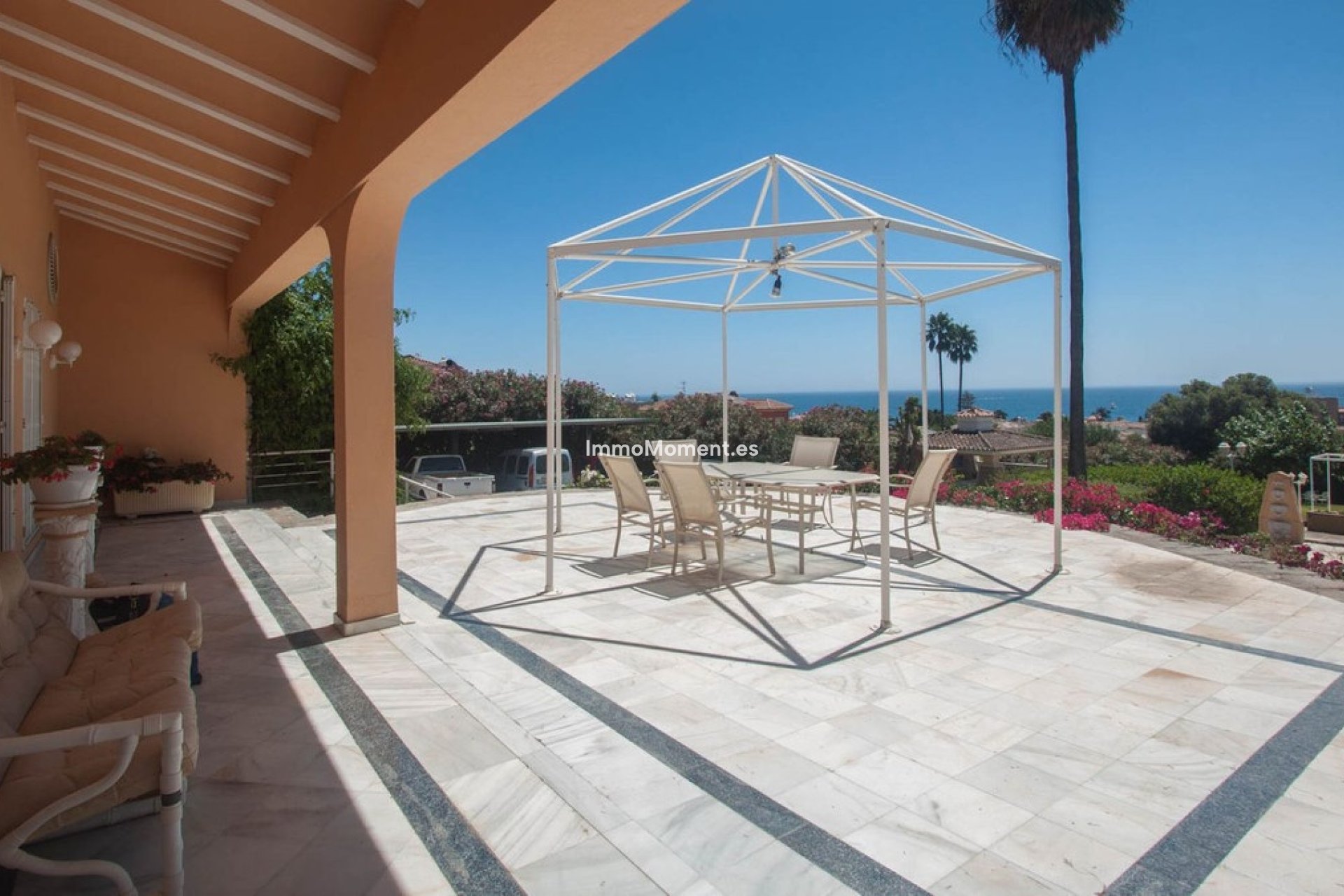 Reventa - Villa independiente - Estepona  - Estepona Centro