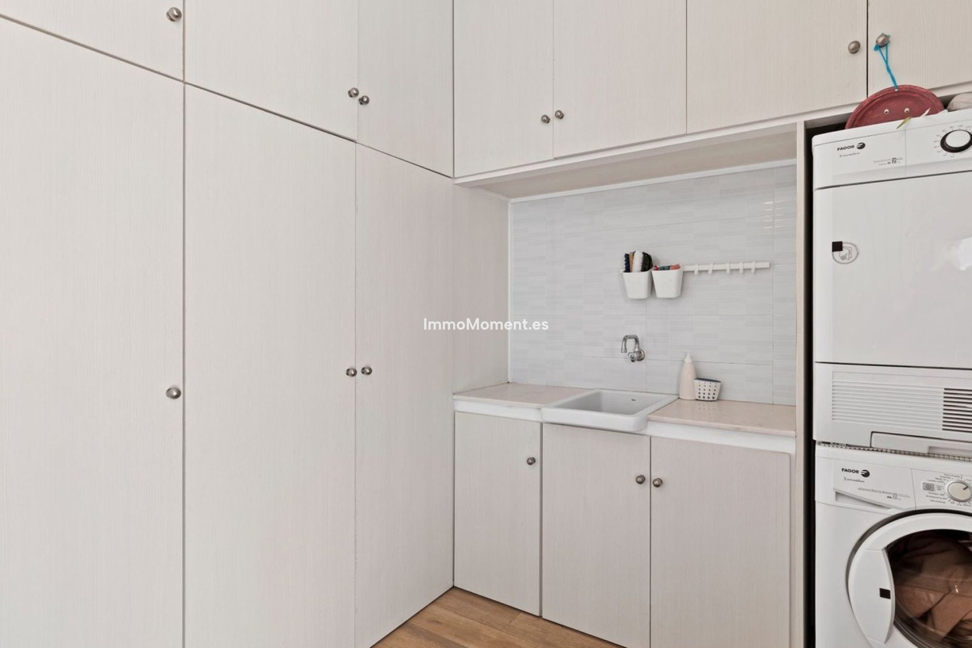 Reventa - Villa independiente - Estepona  - Estepona Centro