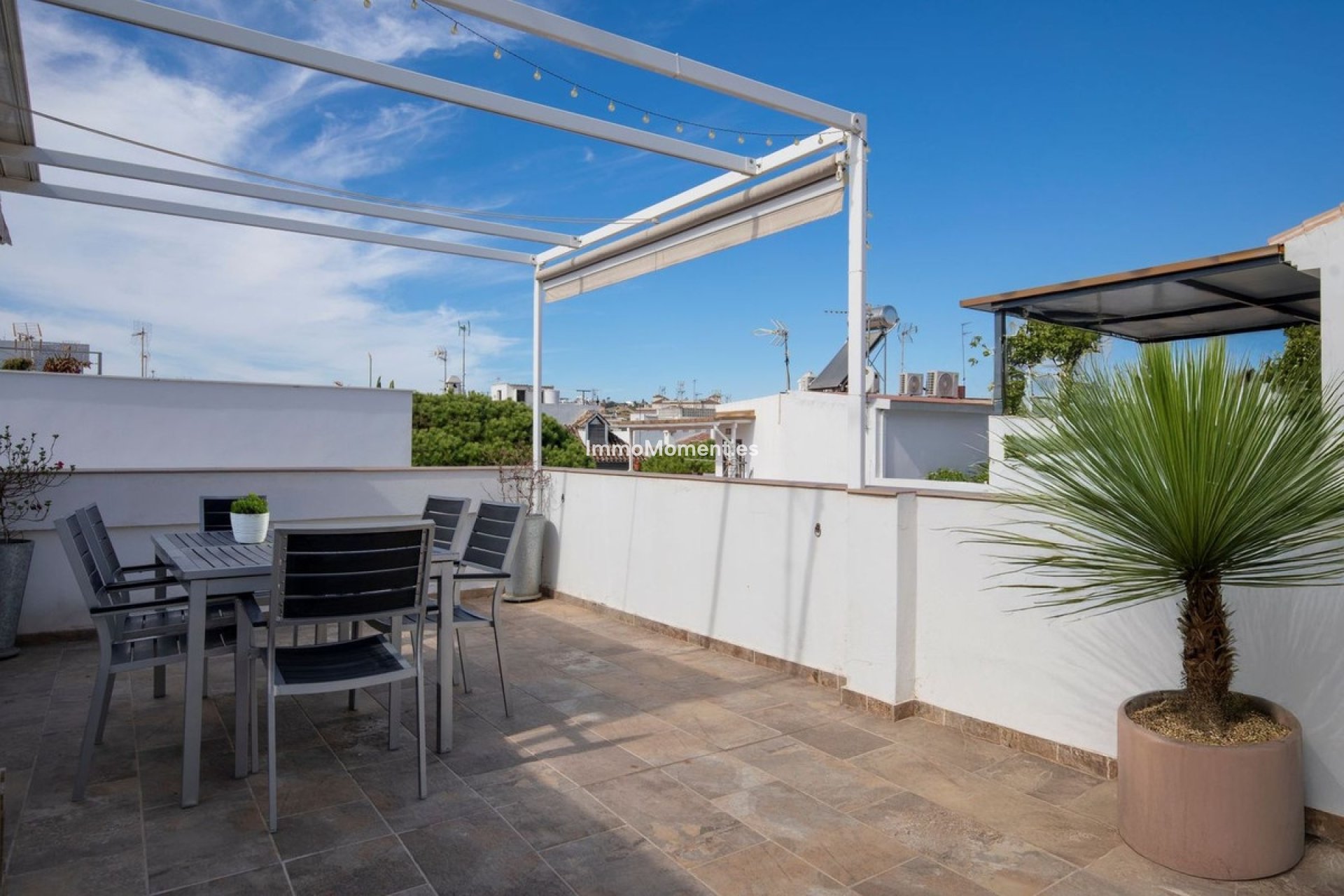 Reventa - Villa independiente - Estepona  - Estepona Centro