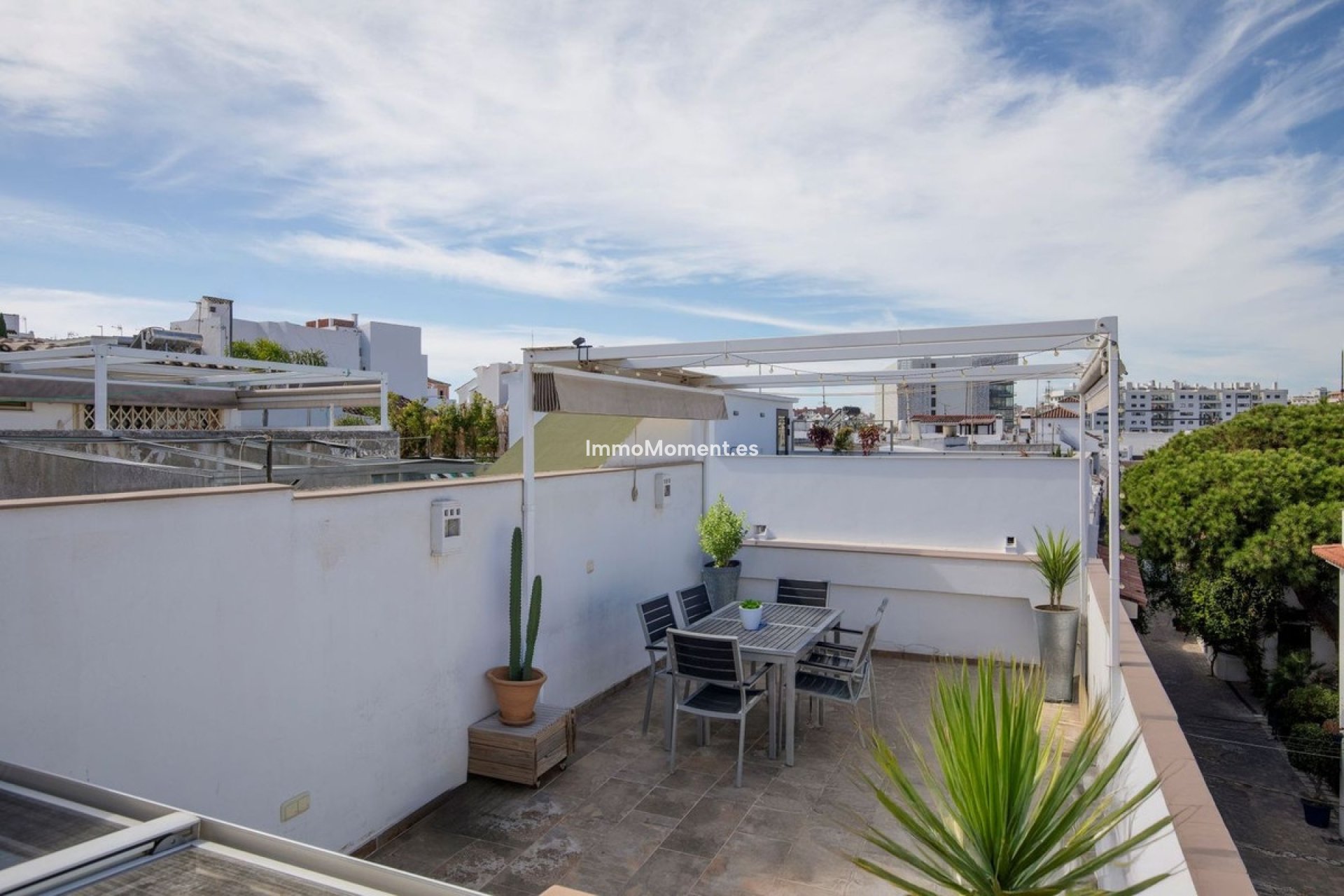 Reventa - Villa independiente - Estepona  - Estepona Centro
