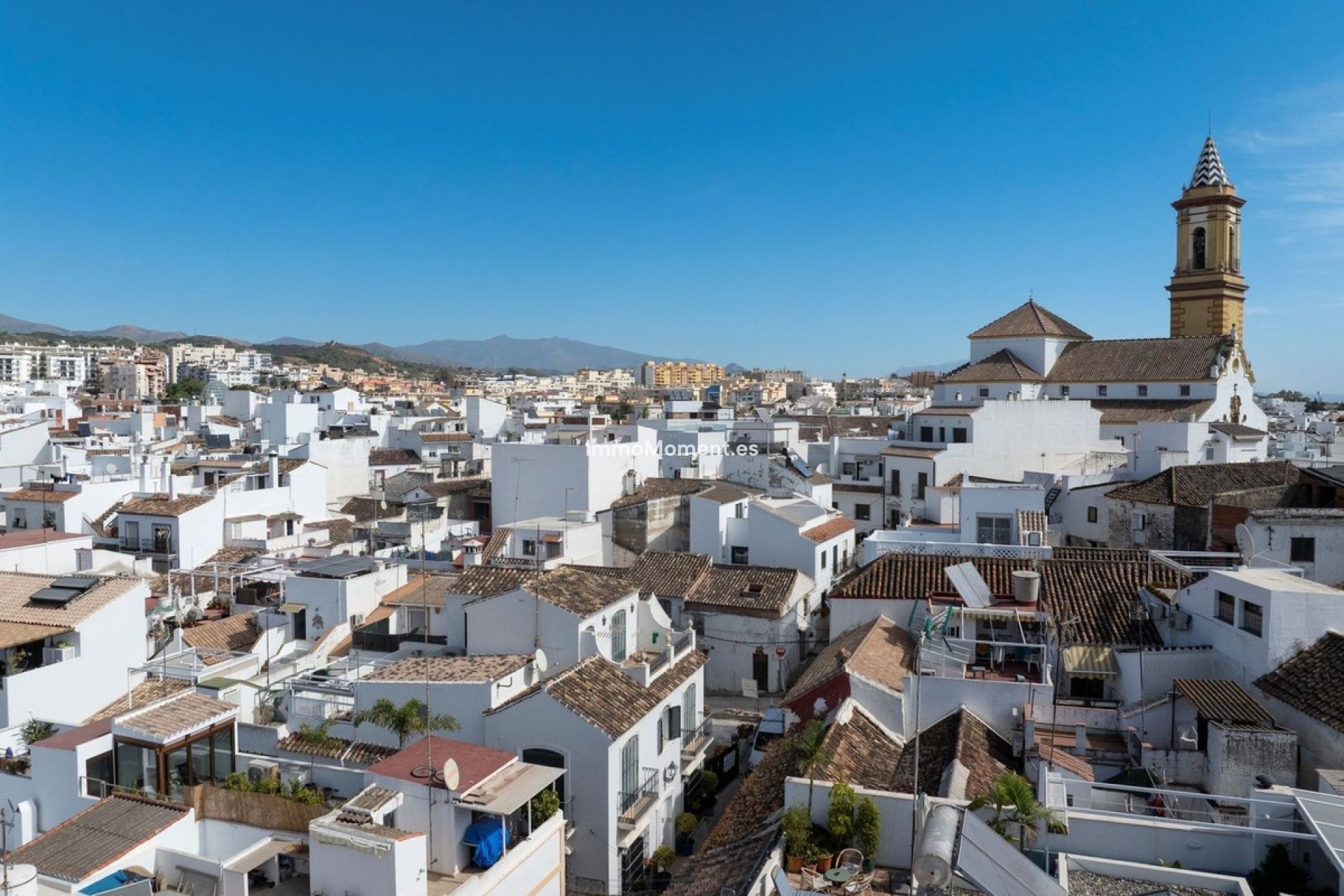 Reventa - Villa independiente - Estepona  - Estepona Centro