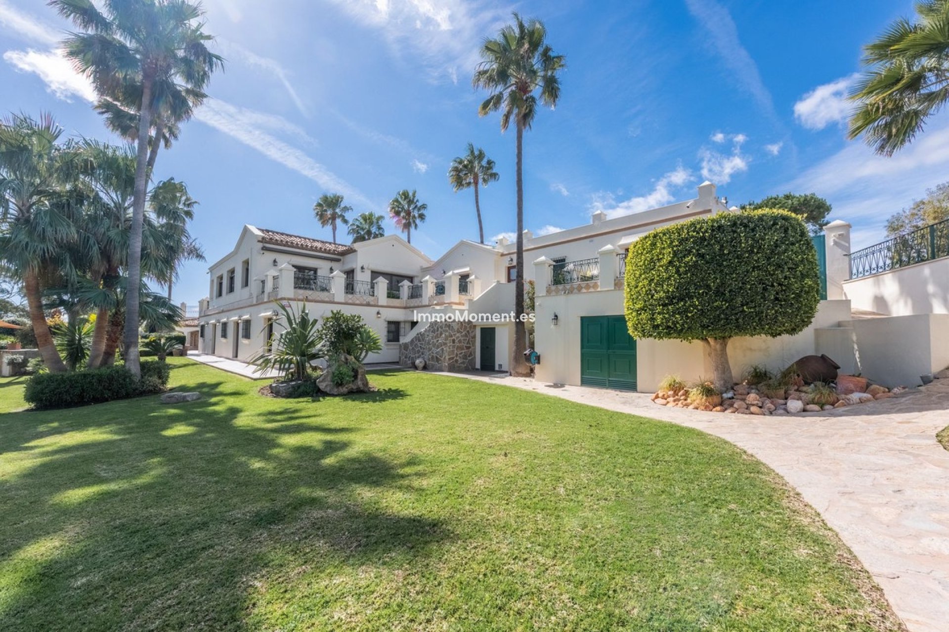 Reventa - Villa independiente - Estepona  - Estepona Centro