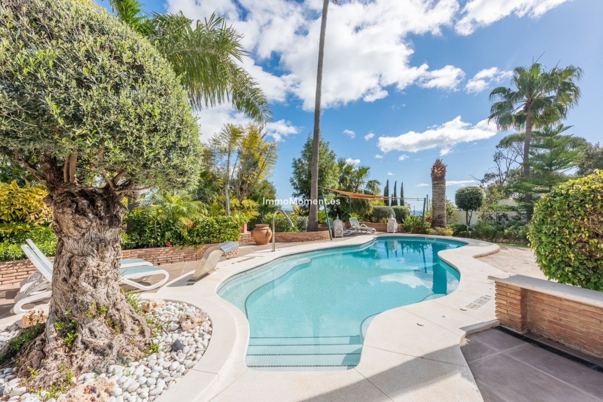 Reventa - Villa independiente - Estepona  - Estepona Centro