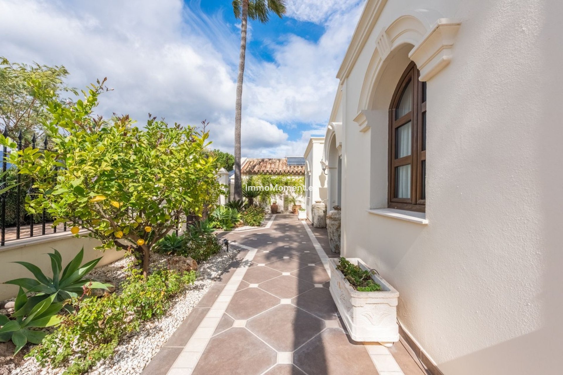 Reventa - Villa independiente - Estepona  - Estepona Centro