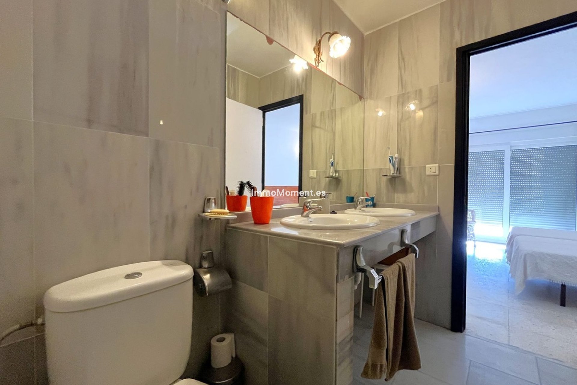 Reventa - Villa independiente - Estepona  - Estepona Centro
