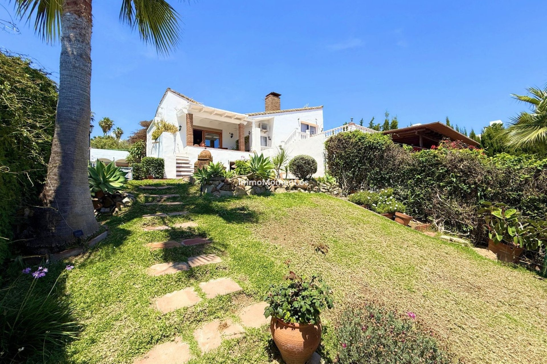 Reventa - Villa independiente - Estepona  - Estepona Centro
