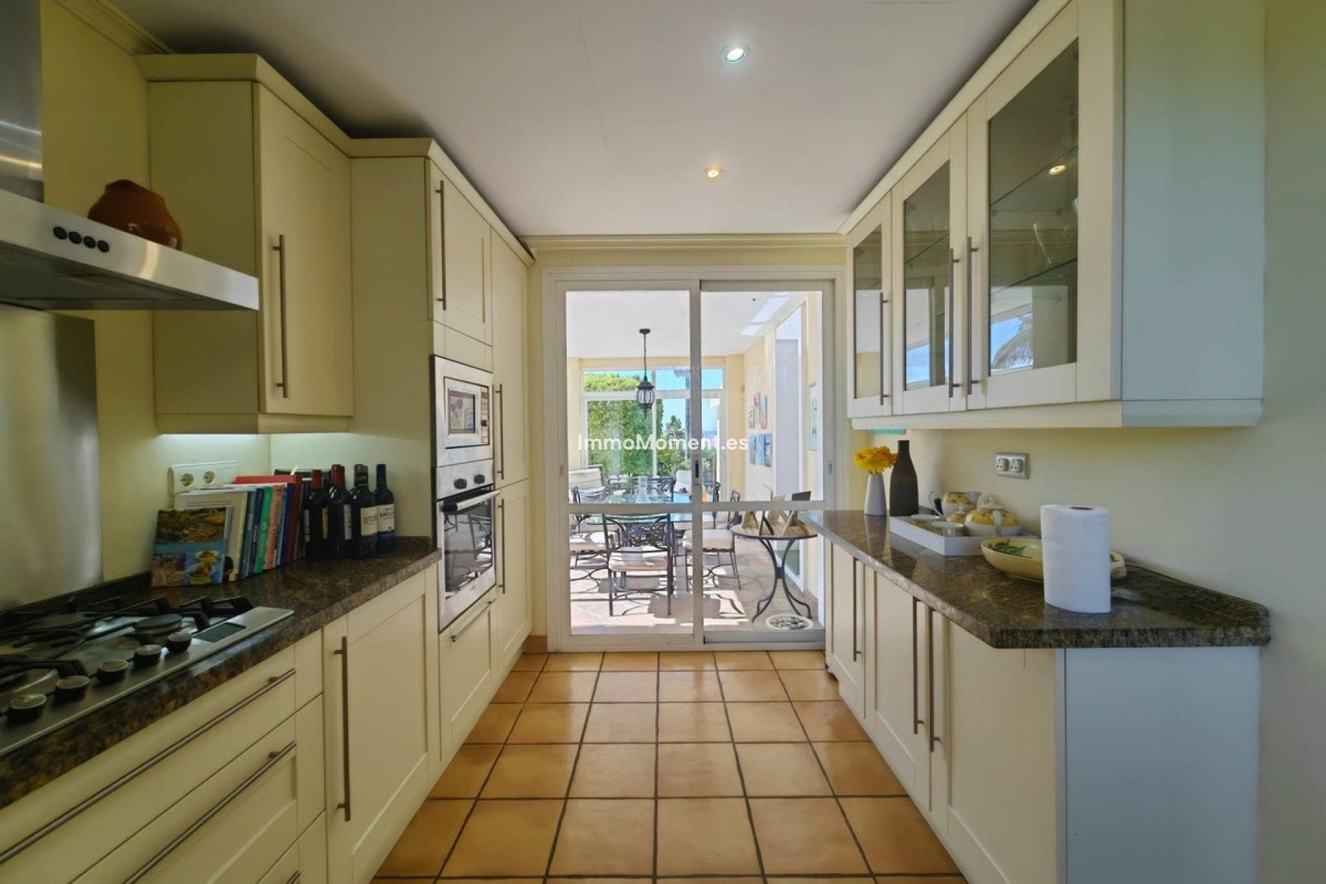 Reventa - Villa independiente - Estepona  - Estepona Centro