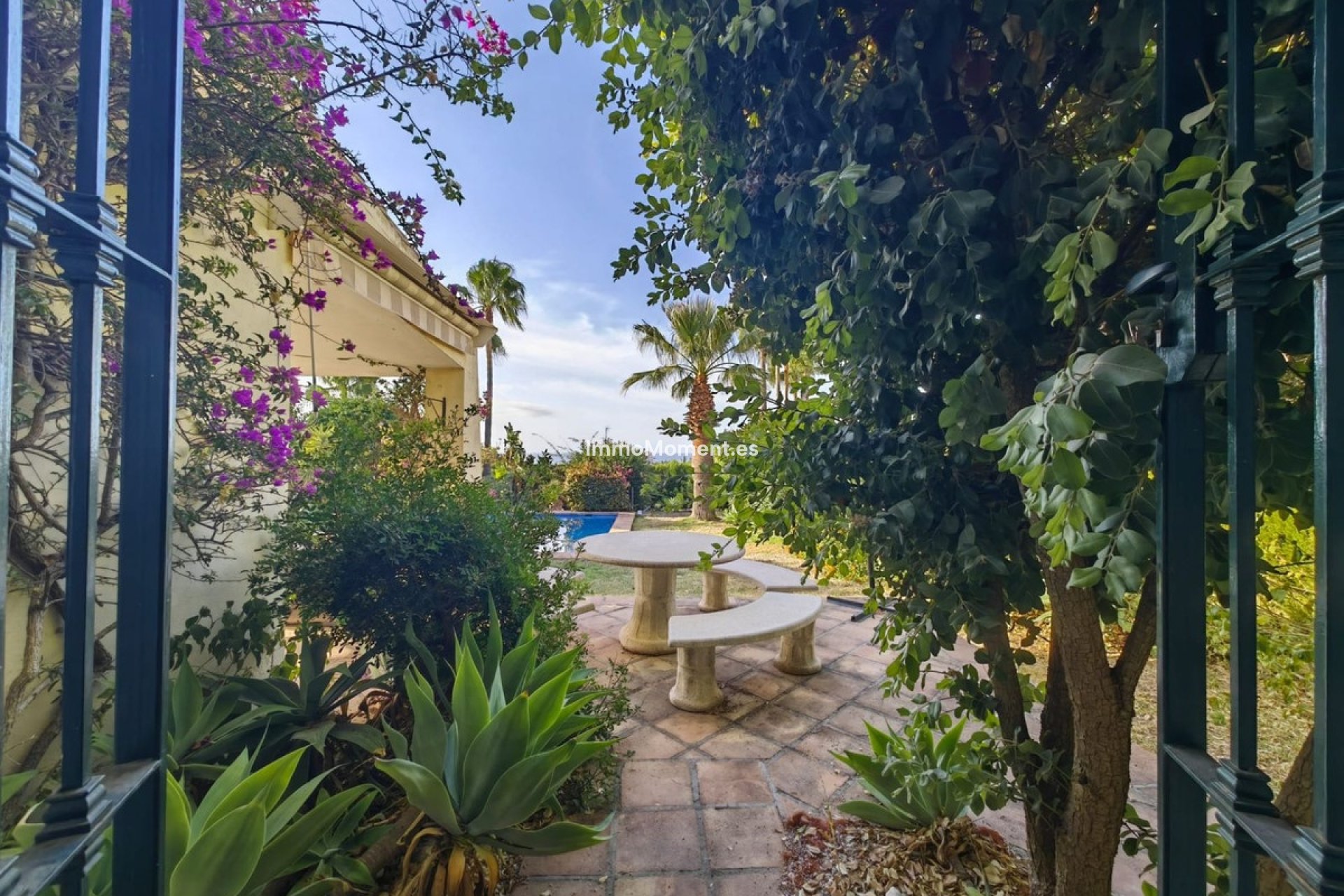 Reventa - Villa independiente - Estepona  - Estepona Centro