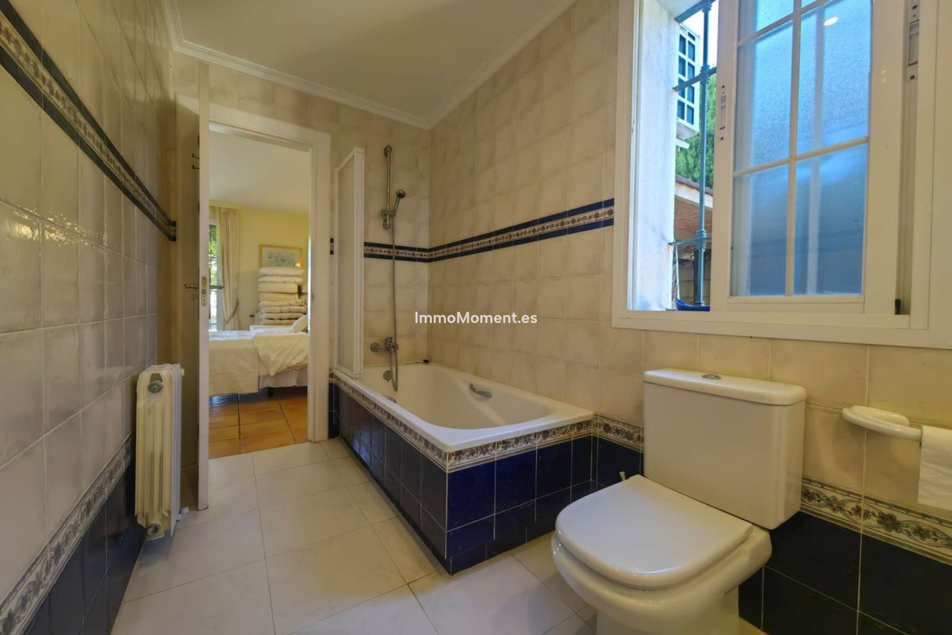 Reventa - Villa independiente - Estepona  - Estepona Centro