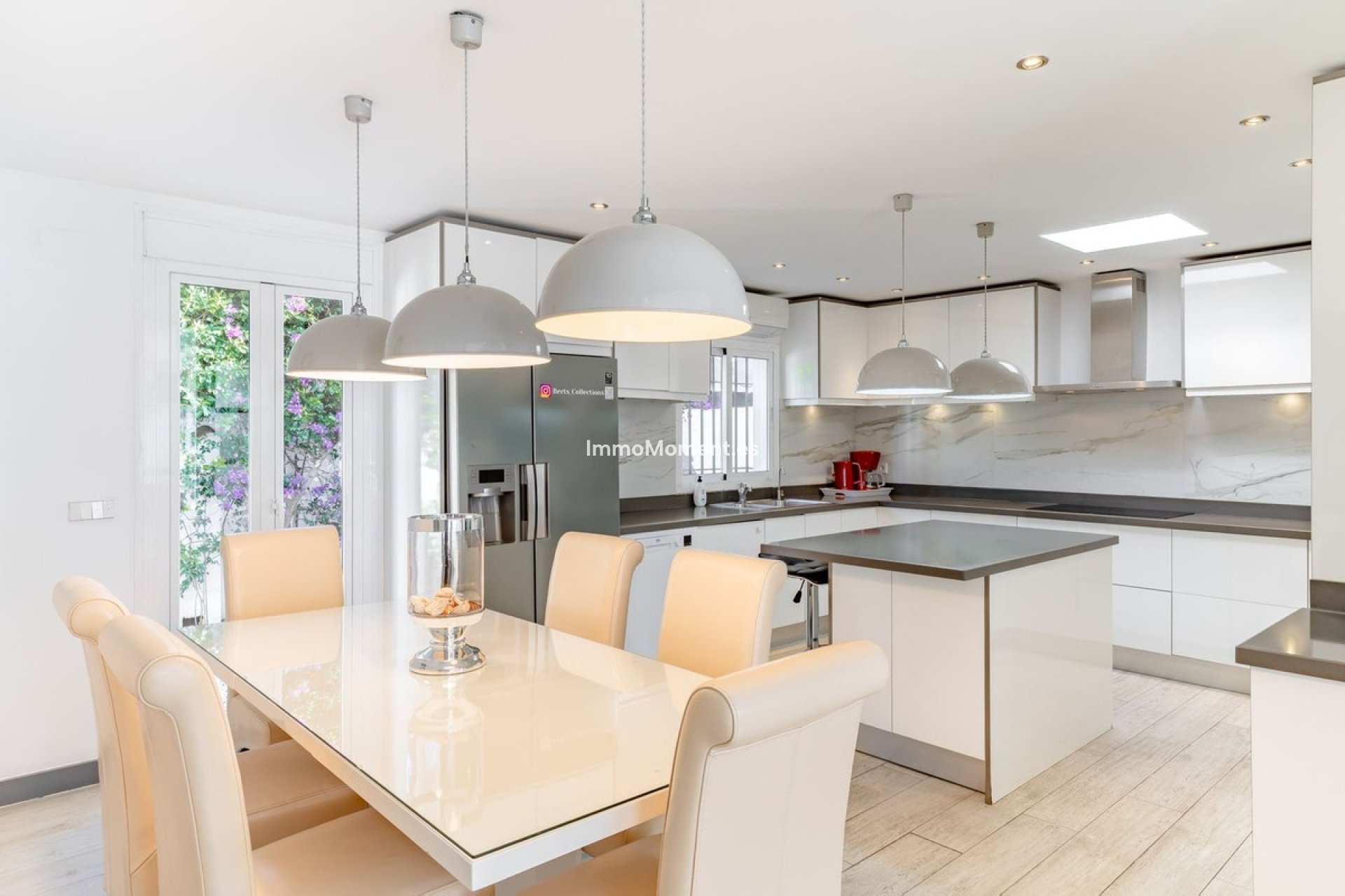 Reventa - Villa independiente - Estepona  - Estepona Centro