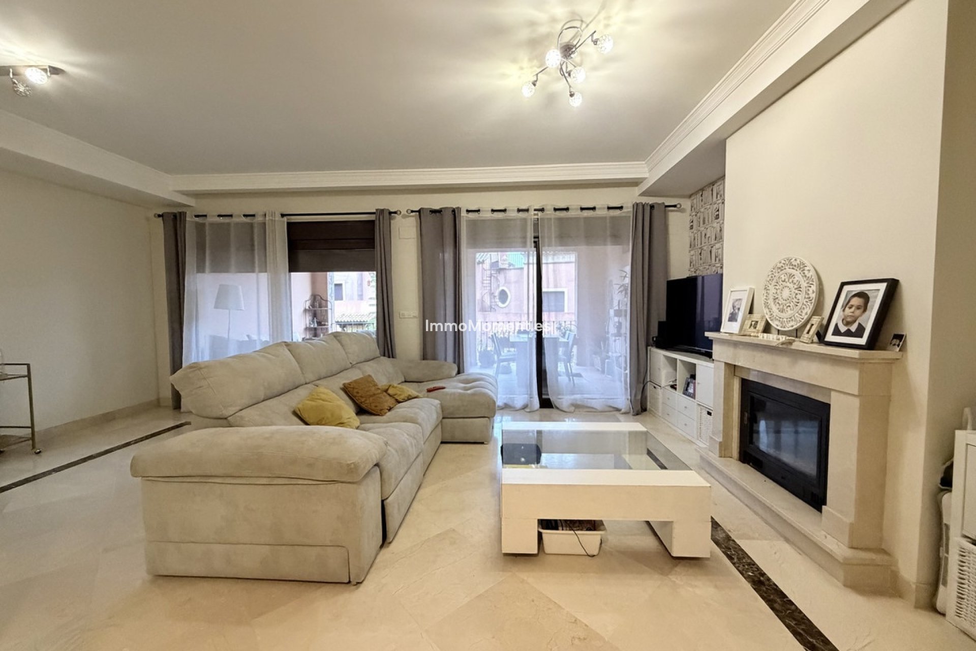 Reventa - Villa independiente - Estepona  - Estepona Centro