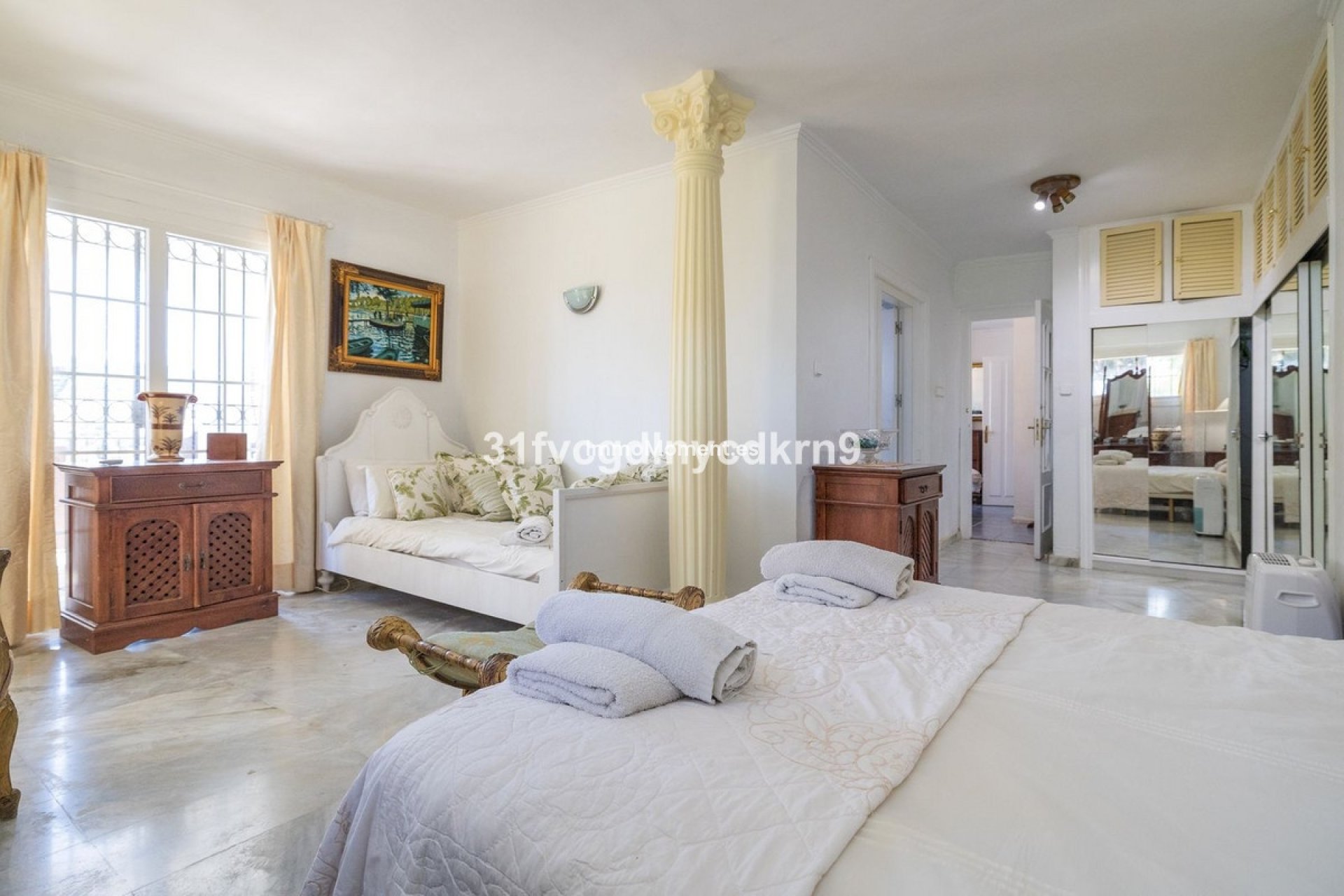 Reventa - Villa independiente - Estepona  - Estepona Centro