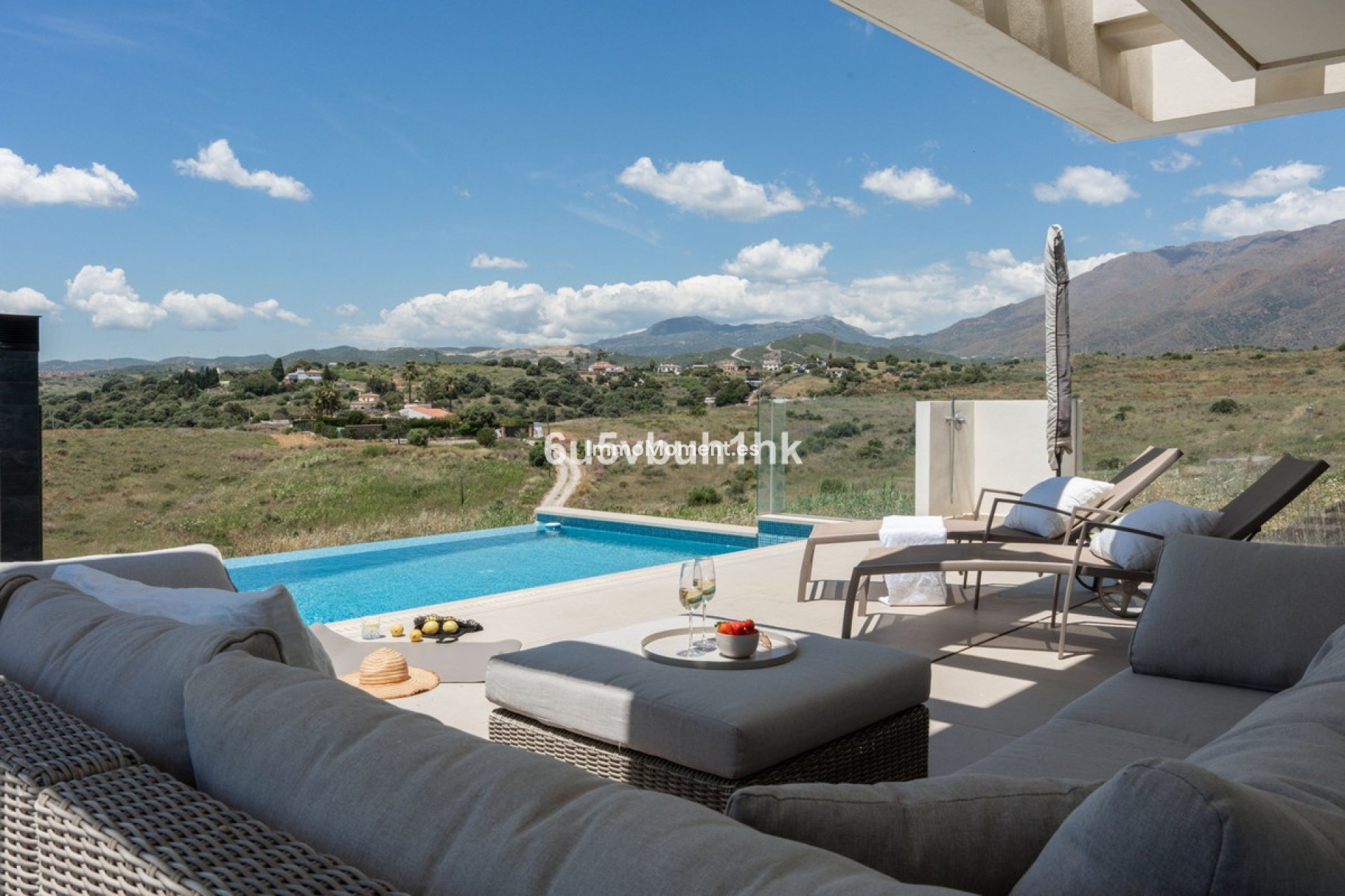 Reventa - Villa independiente - Estepona  - Estepona Centro