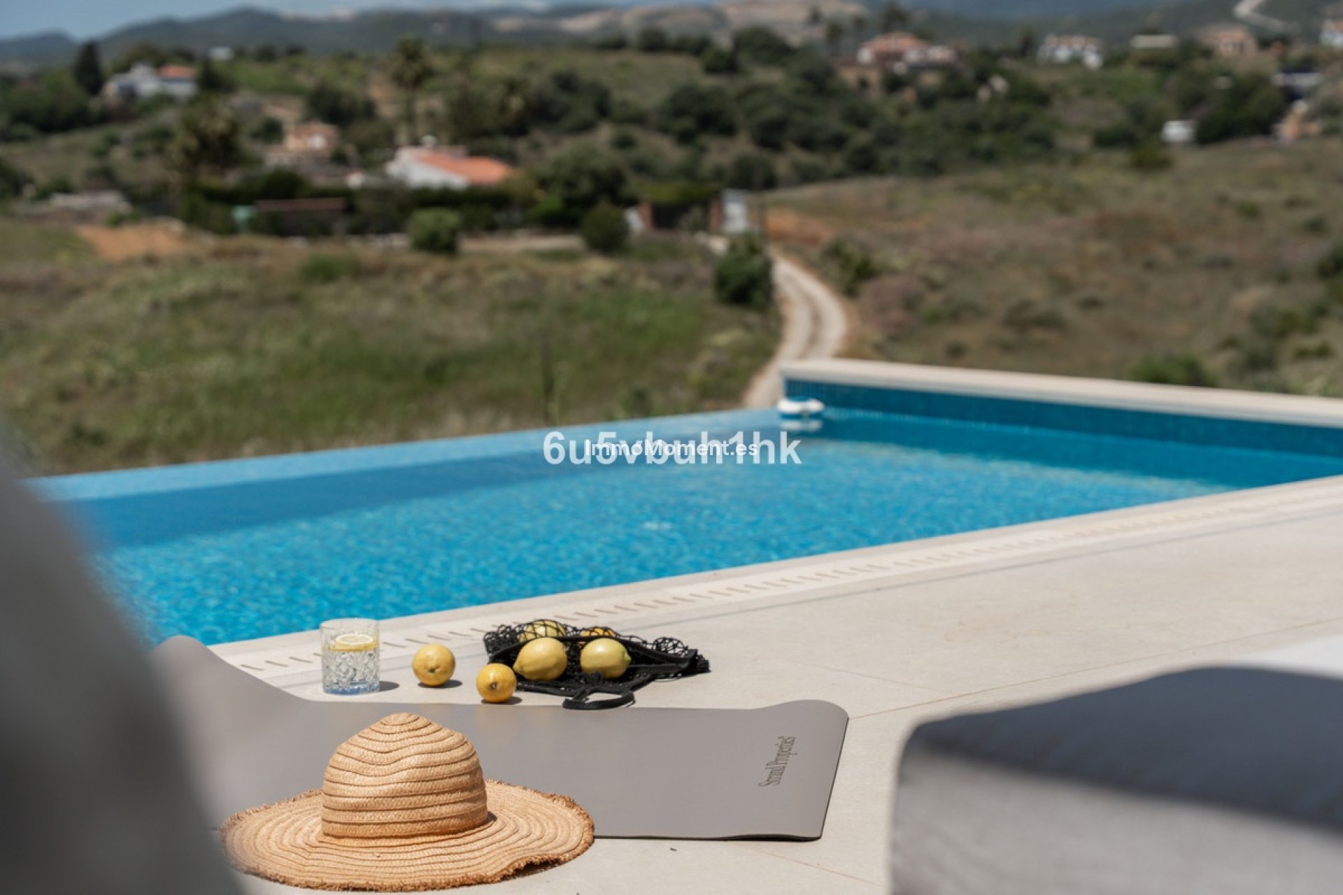 Reventa - Villa independiente - Estepona  - Estepona Centro