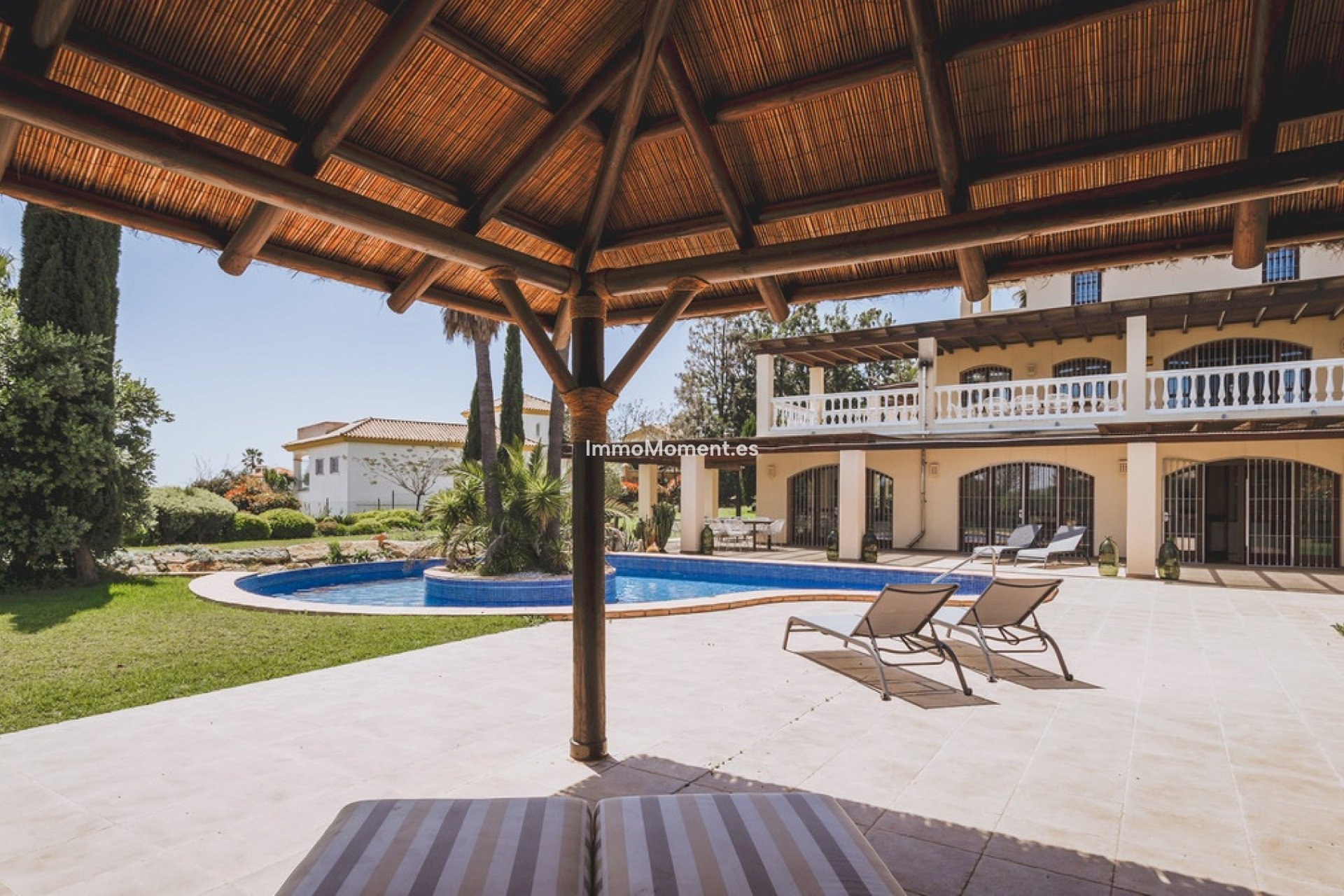 Reventa - Villa independiente - Estepona  - Estepona Centro
