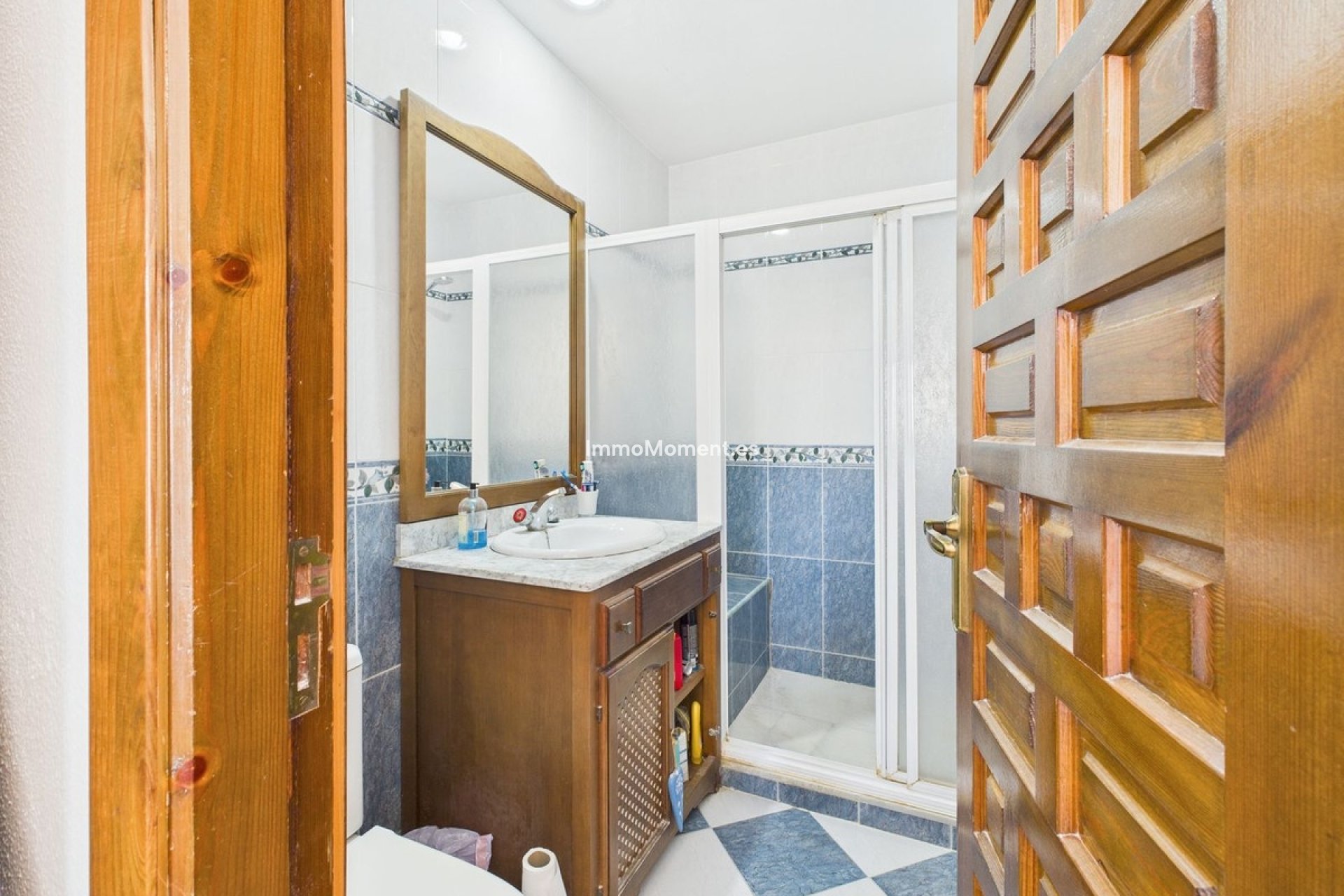 Reventa - Villa independiente - Estepona  - Estepona Centro