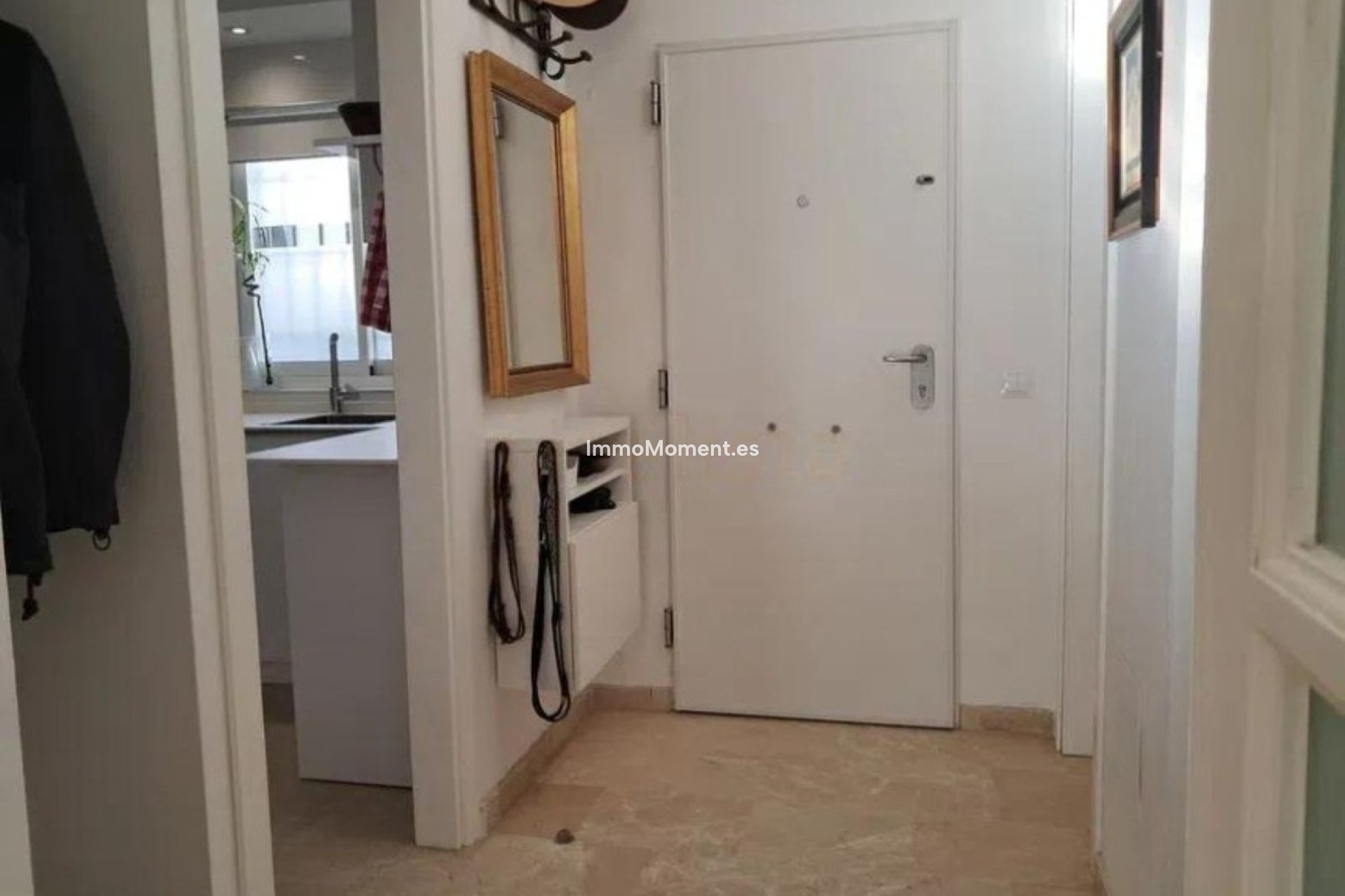 Reventa - Villa independiente - Estepona  - Estepona Centro