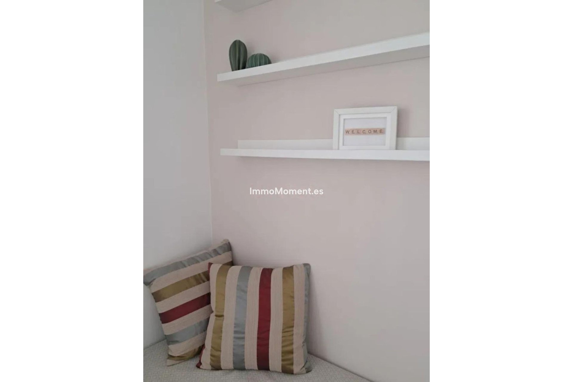 Reventa - Villa independiente - Estepona  - Estepona Centro