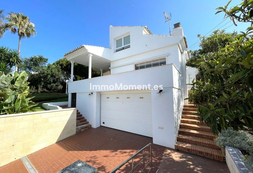 Reventa - Villa independiente - Estepona  - Estepona Centro
