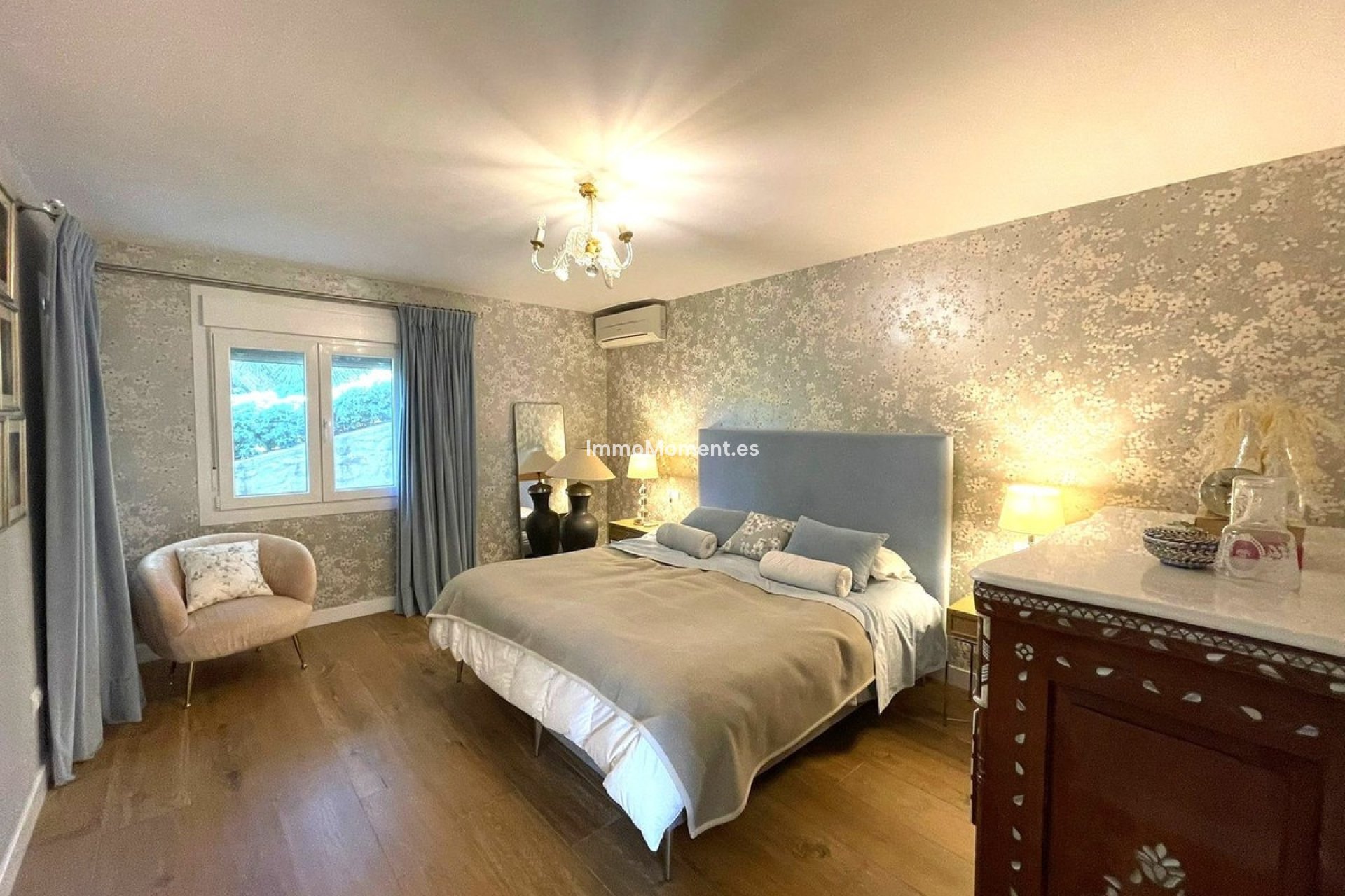 Reventa - Villa independiente - Estepona  - Estepona Centro