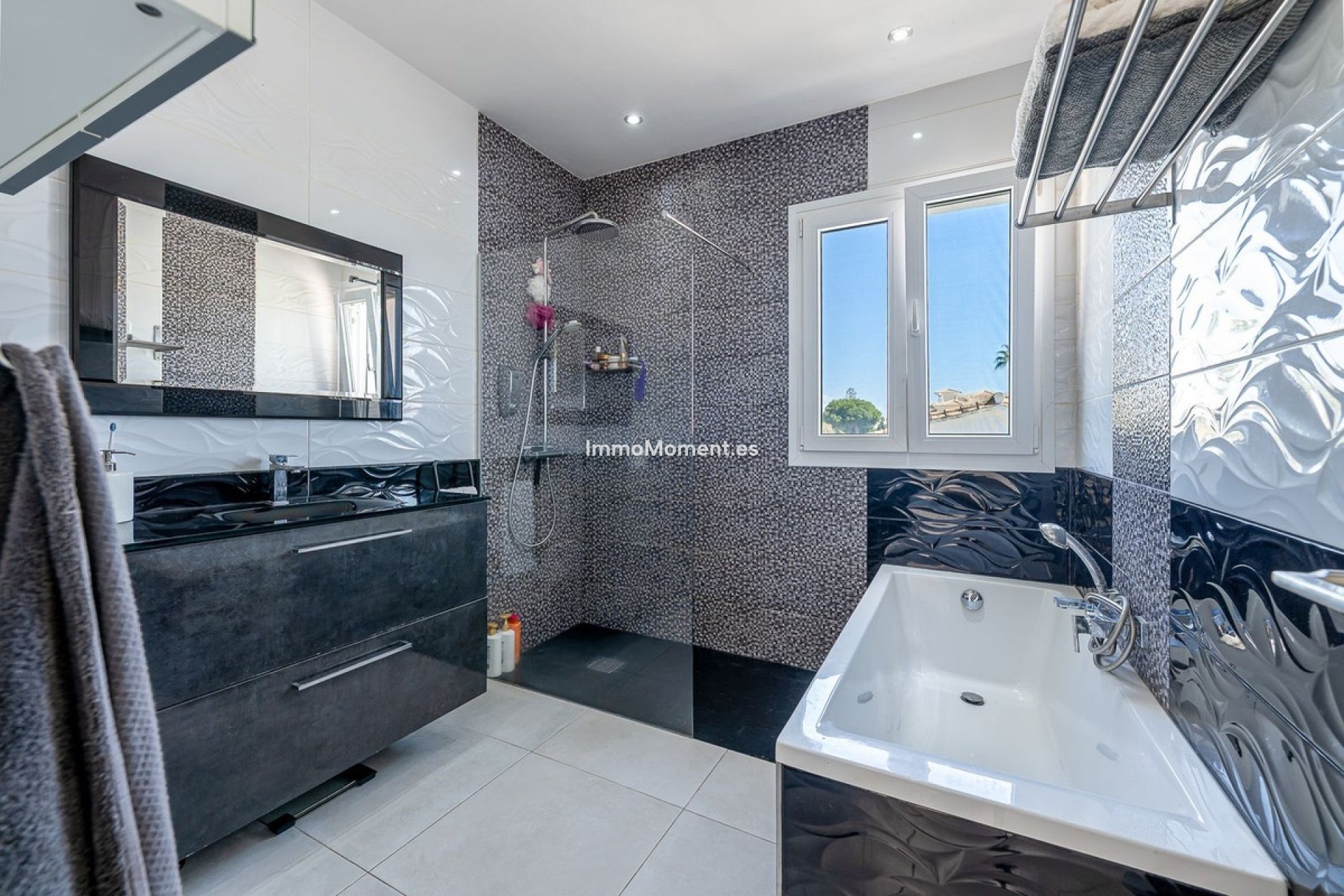 Reventa - Villa independiente - Estepona  - Estepona Centro