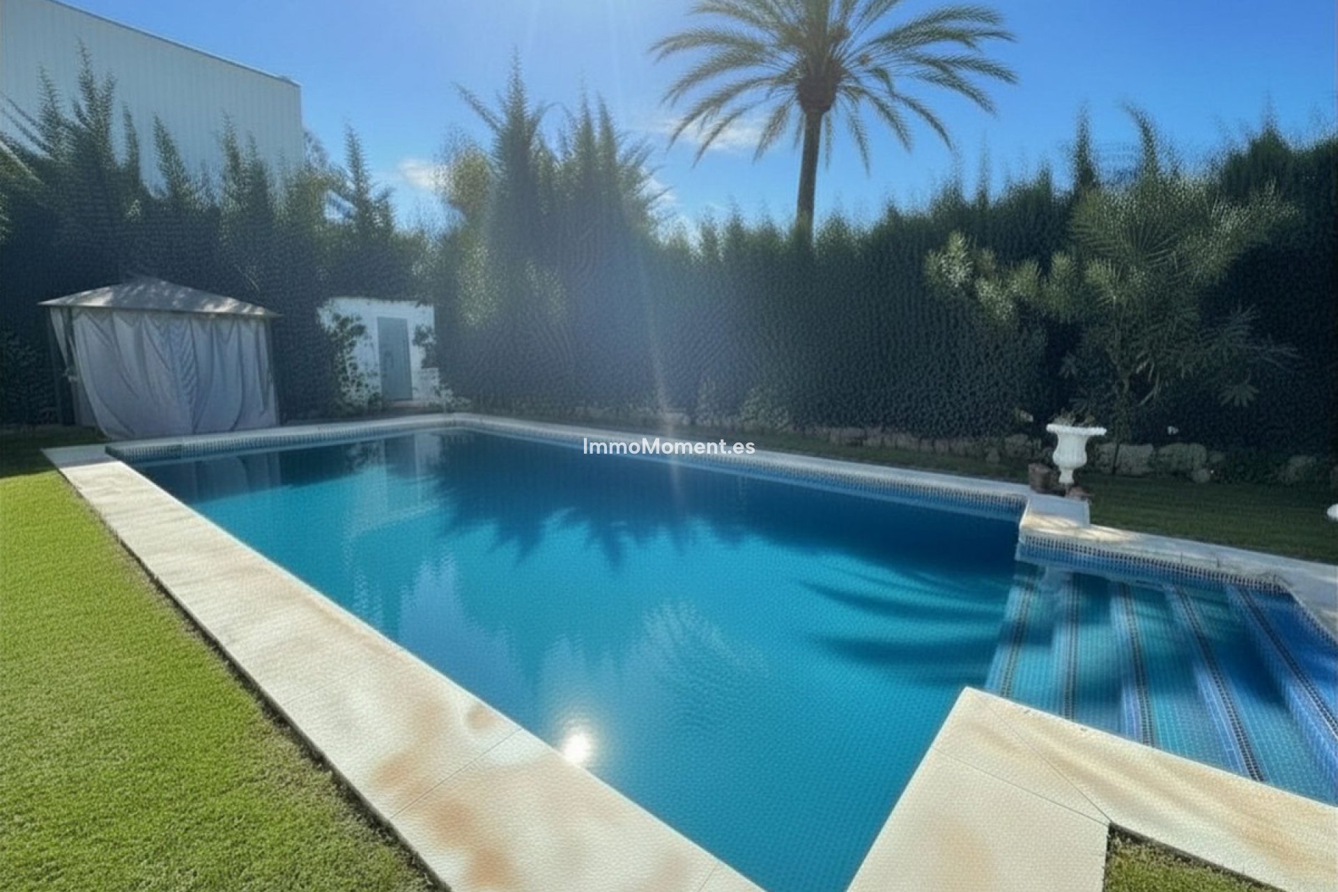 Reventa - Villa independiente - Estepona  - Estepona Centro