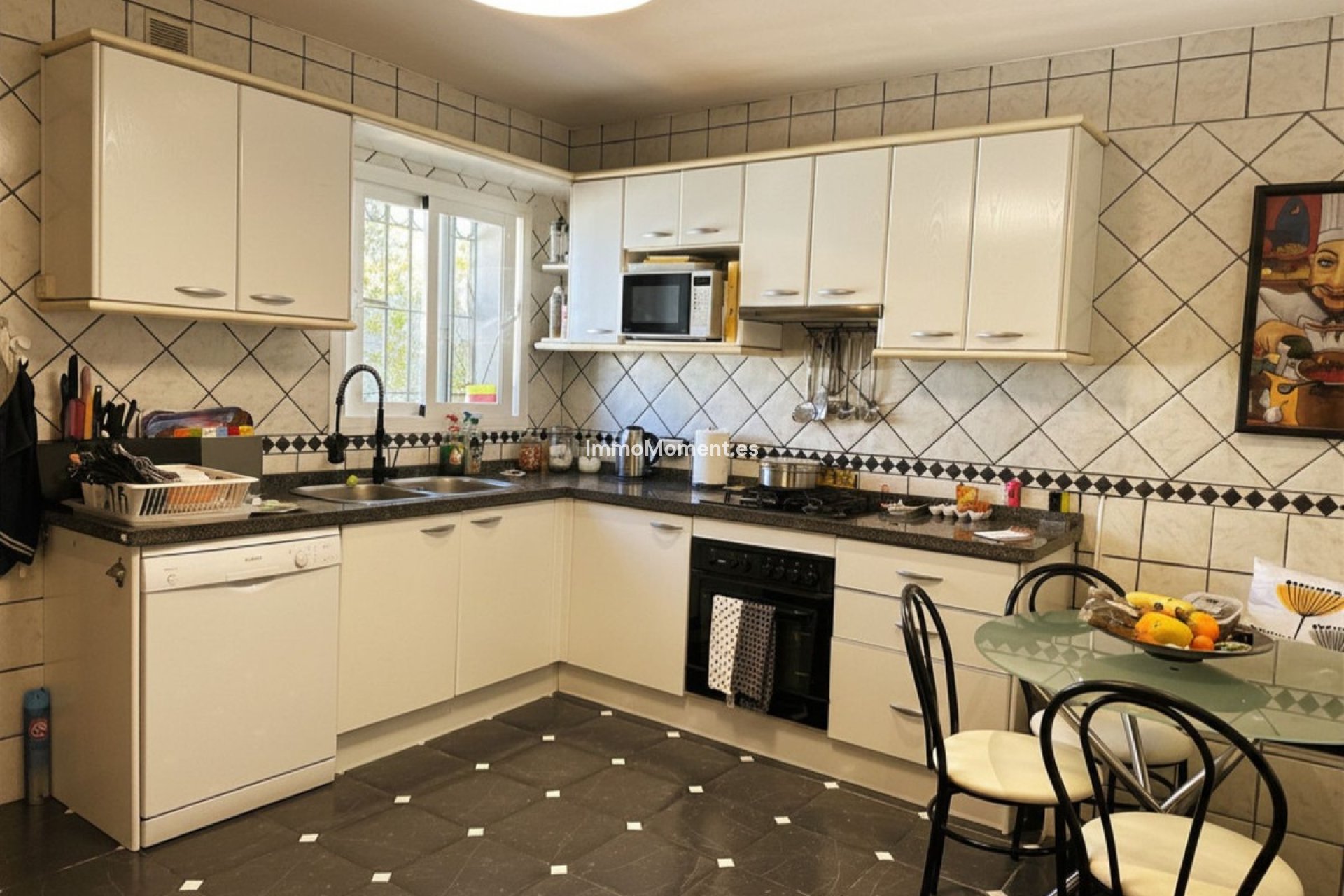 Reventa - Villa independiente - Estepona  - Estepona Centro