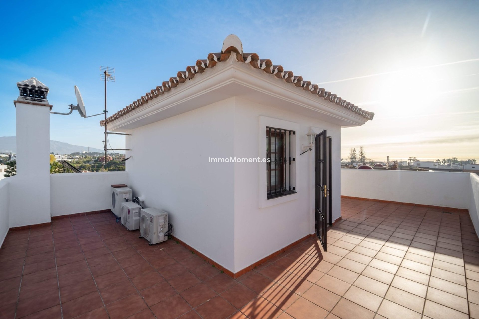 Reventa - Villa independiente - Estepona  - Estepona Centro