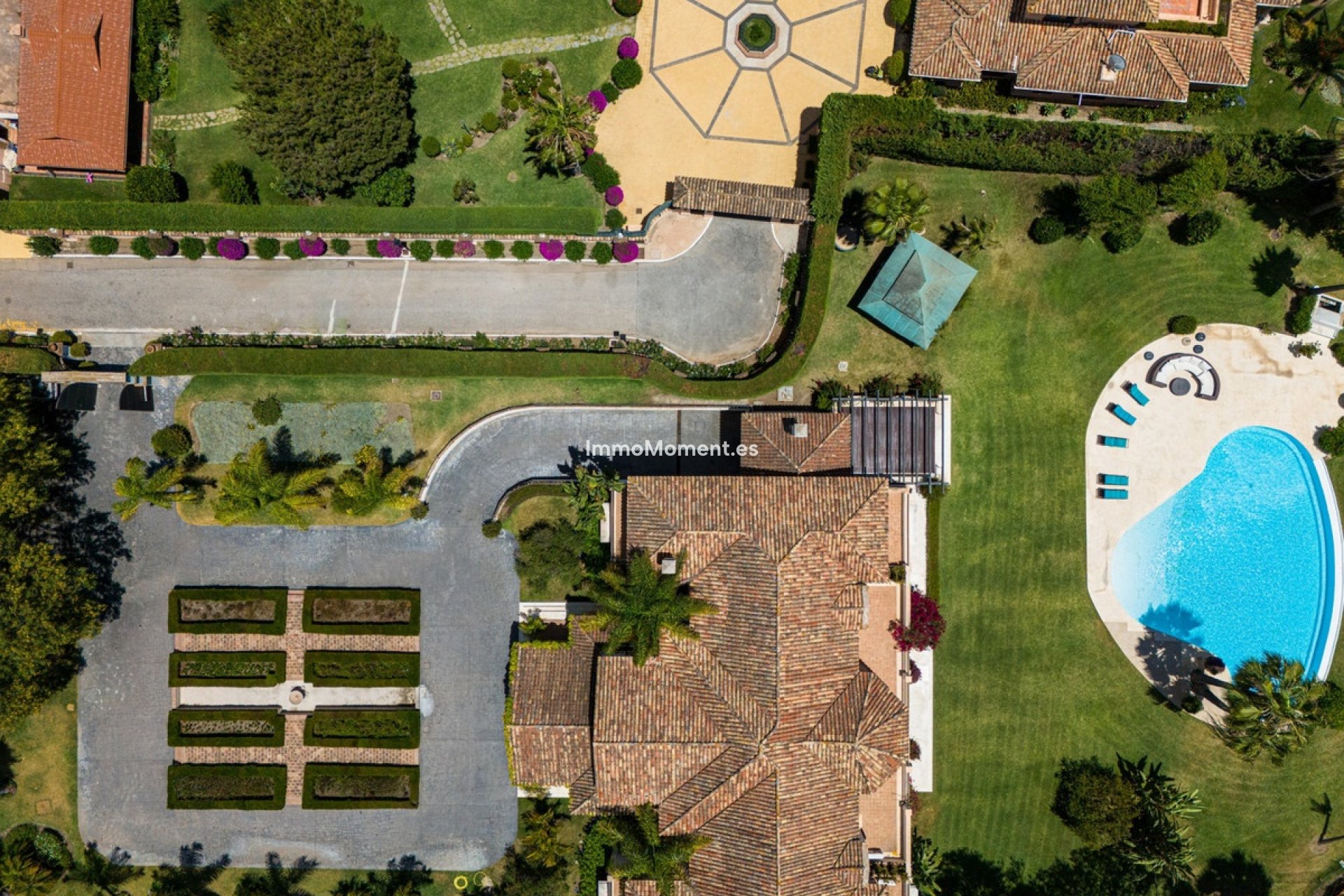 Reventa - Villa independiente - Estepona  - Estepona Centro